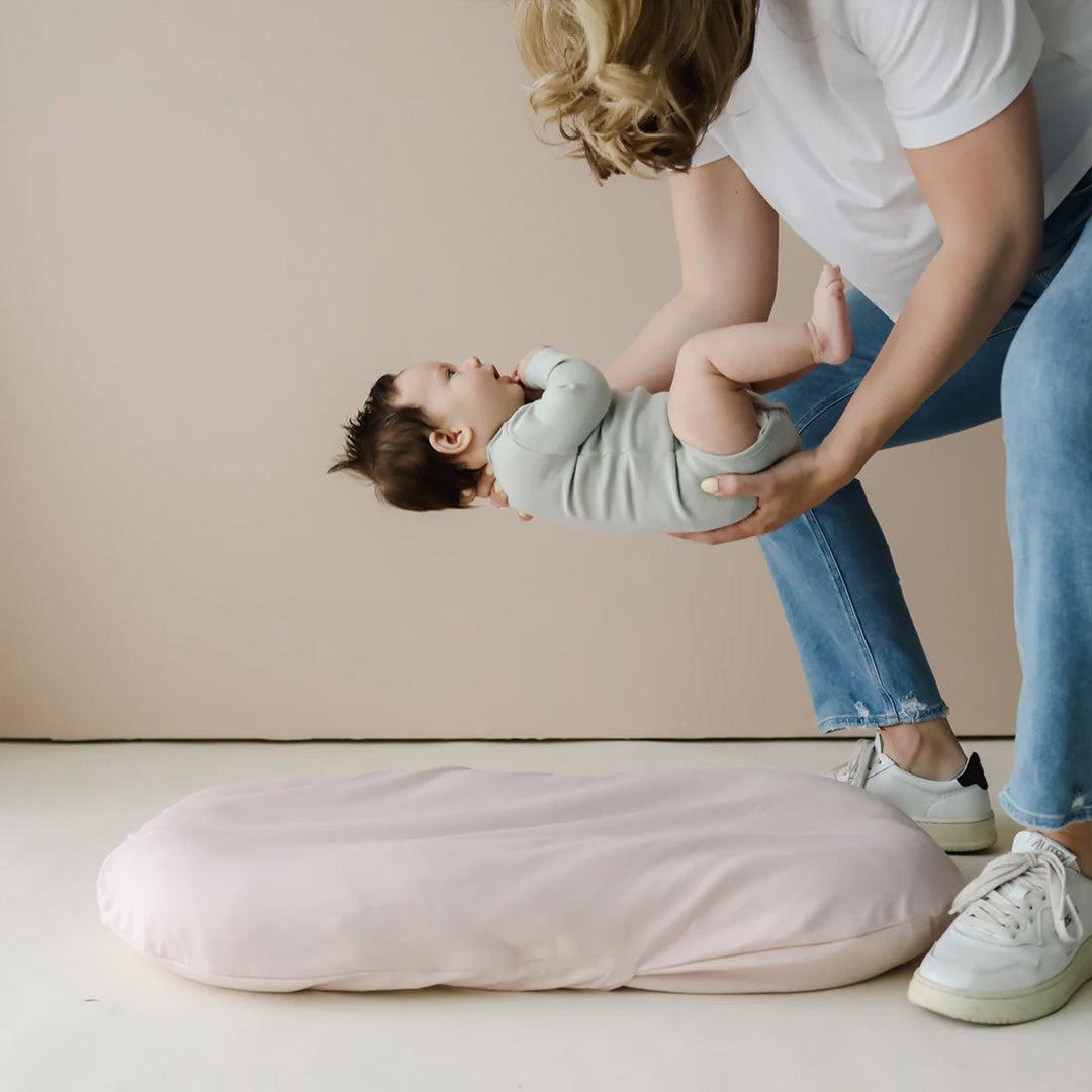  Snuggle Me Infant Lounger Cover - Petal、mySite、merchandisen