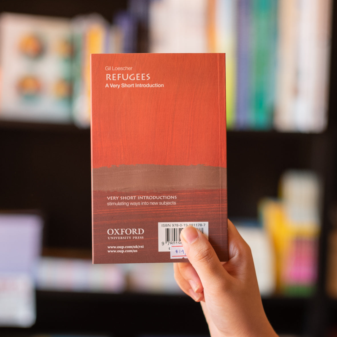 Refugees: A Very Short Introduction、mySite、topwebapps