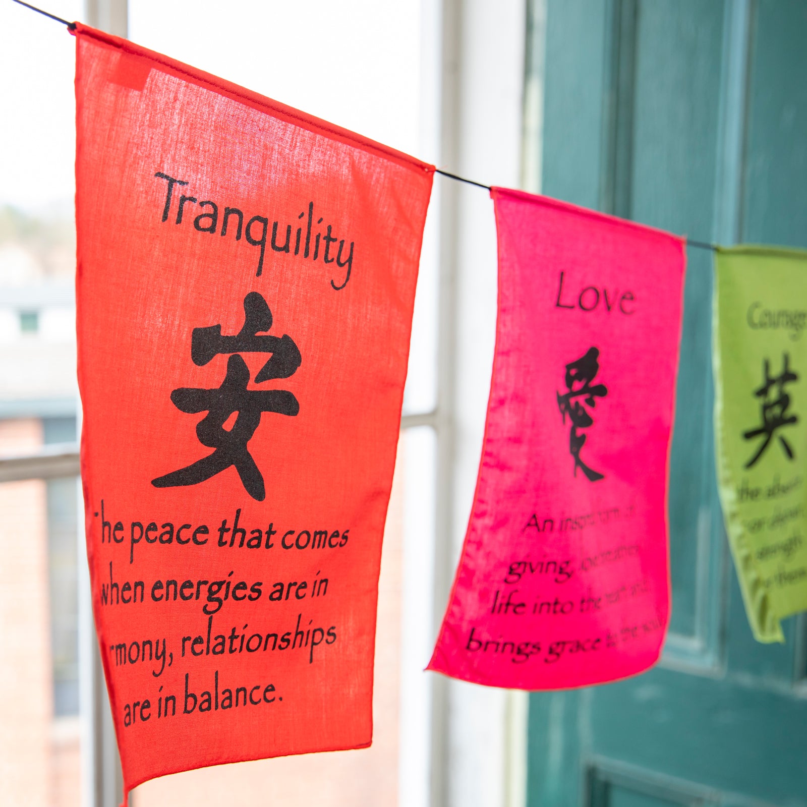 Large Prayer Flag in Bright Colors、mySite、topwebapps