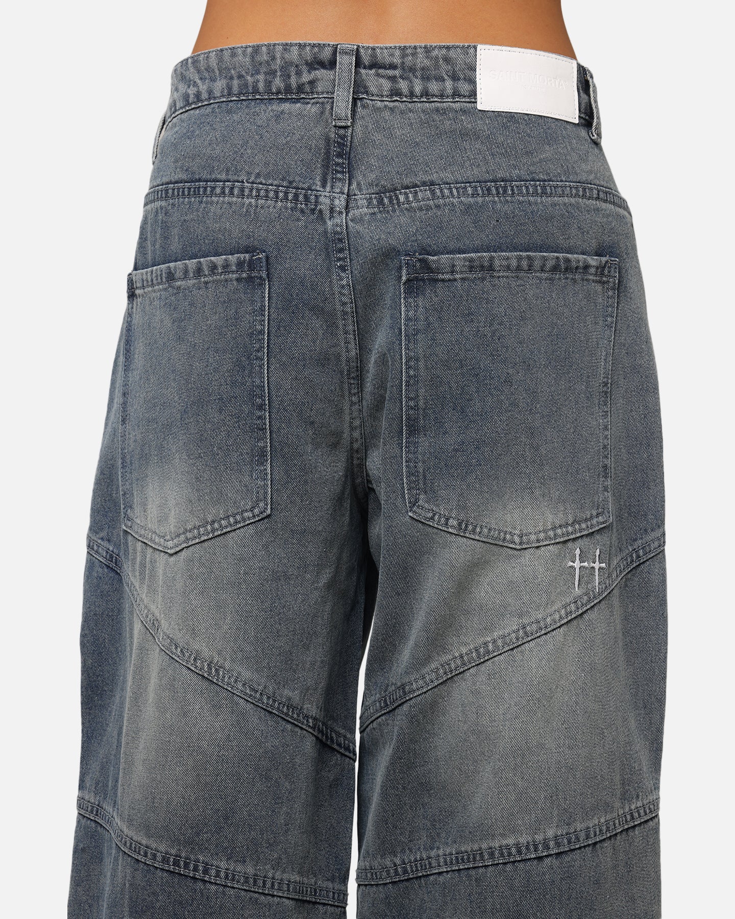 {product_title} - {shop_name}