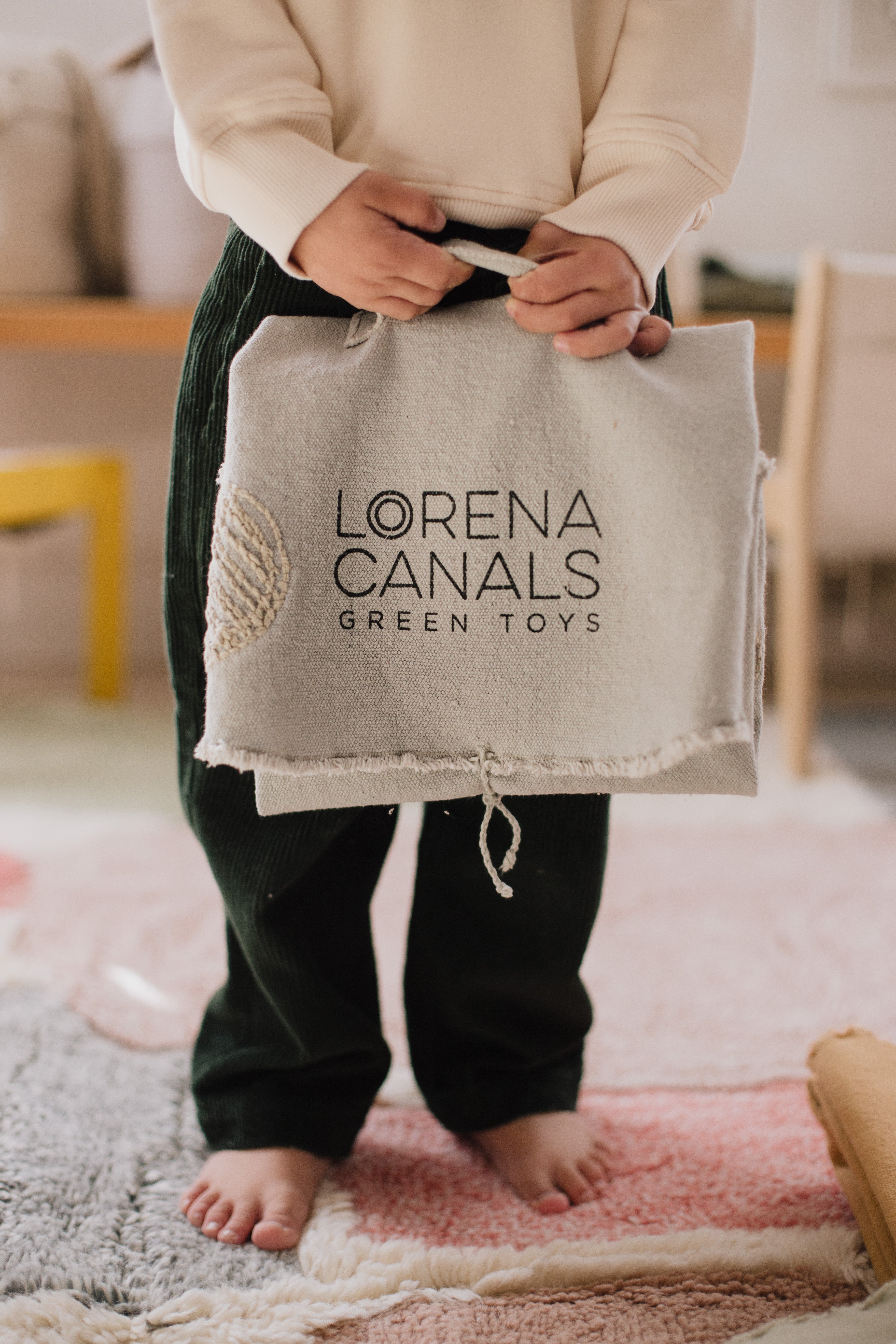 SMALL WORLD GREEN TOY SNAIL、mySite、gigharbornorthrealestate