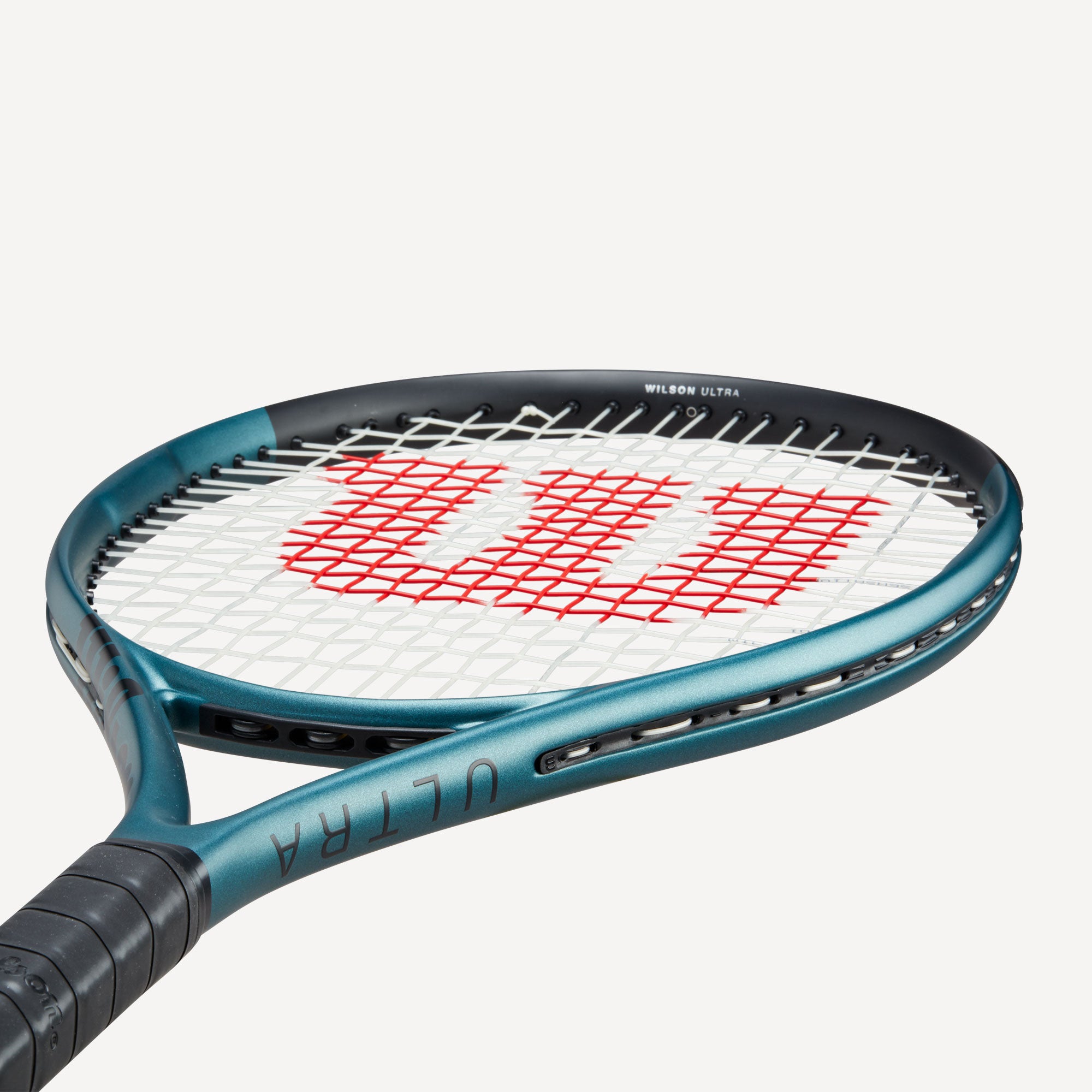 Wilson Ultra 26 V4 Junior Tennis Racket