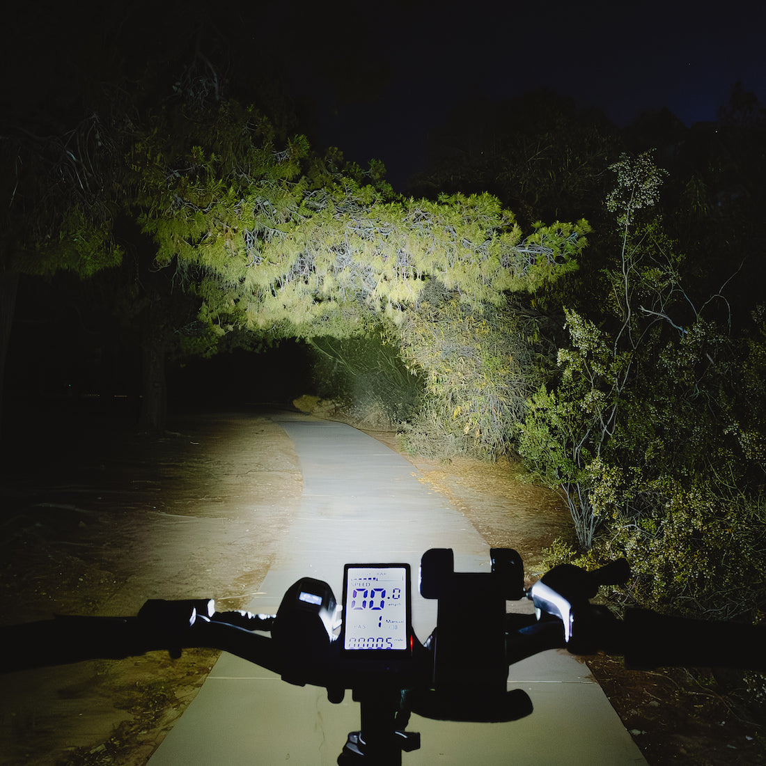  Beacon Light with Power Bank、mySite、ghnorth