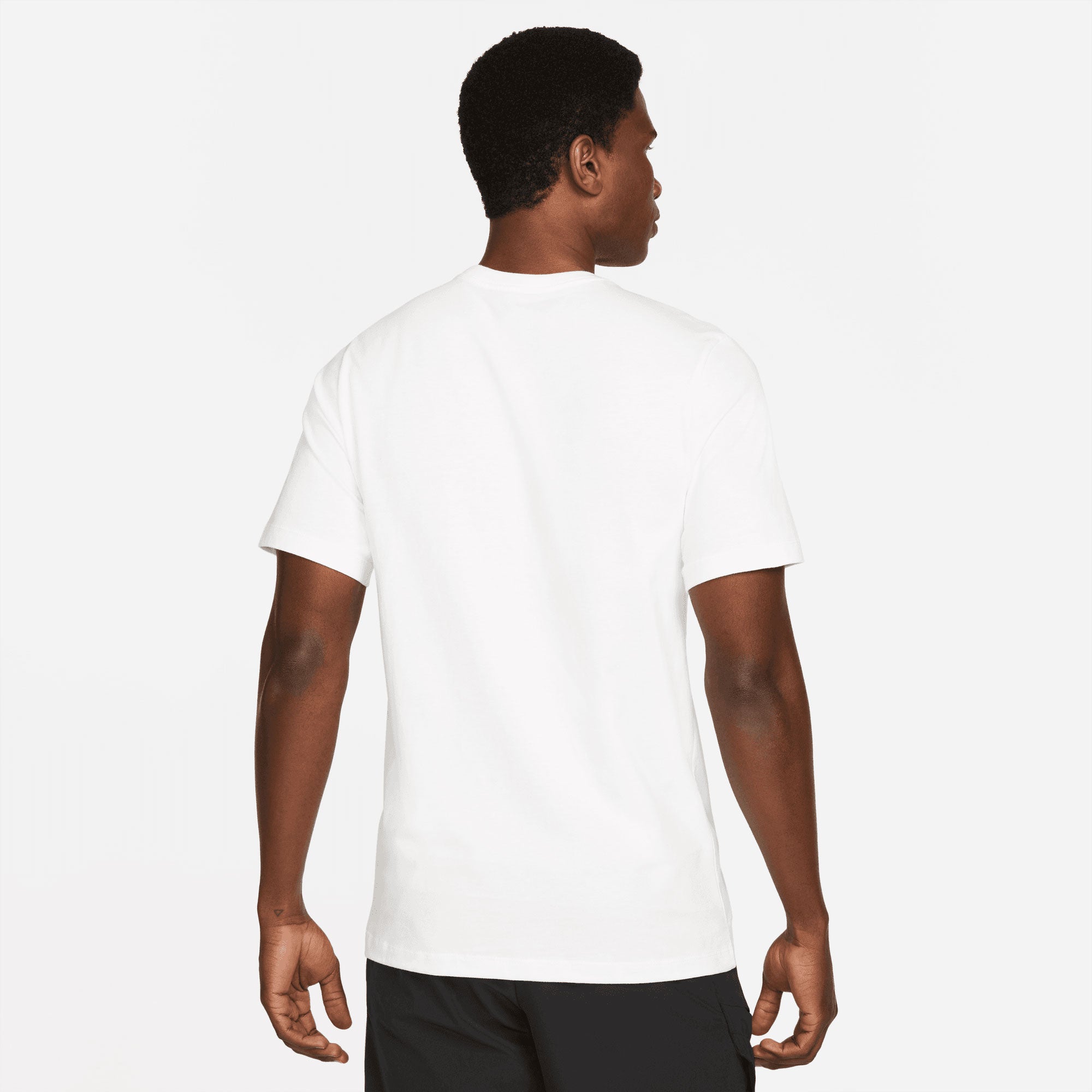 NikeCourt Garden Party Men's Tennis T-Shirt