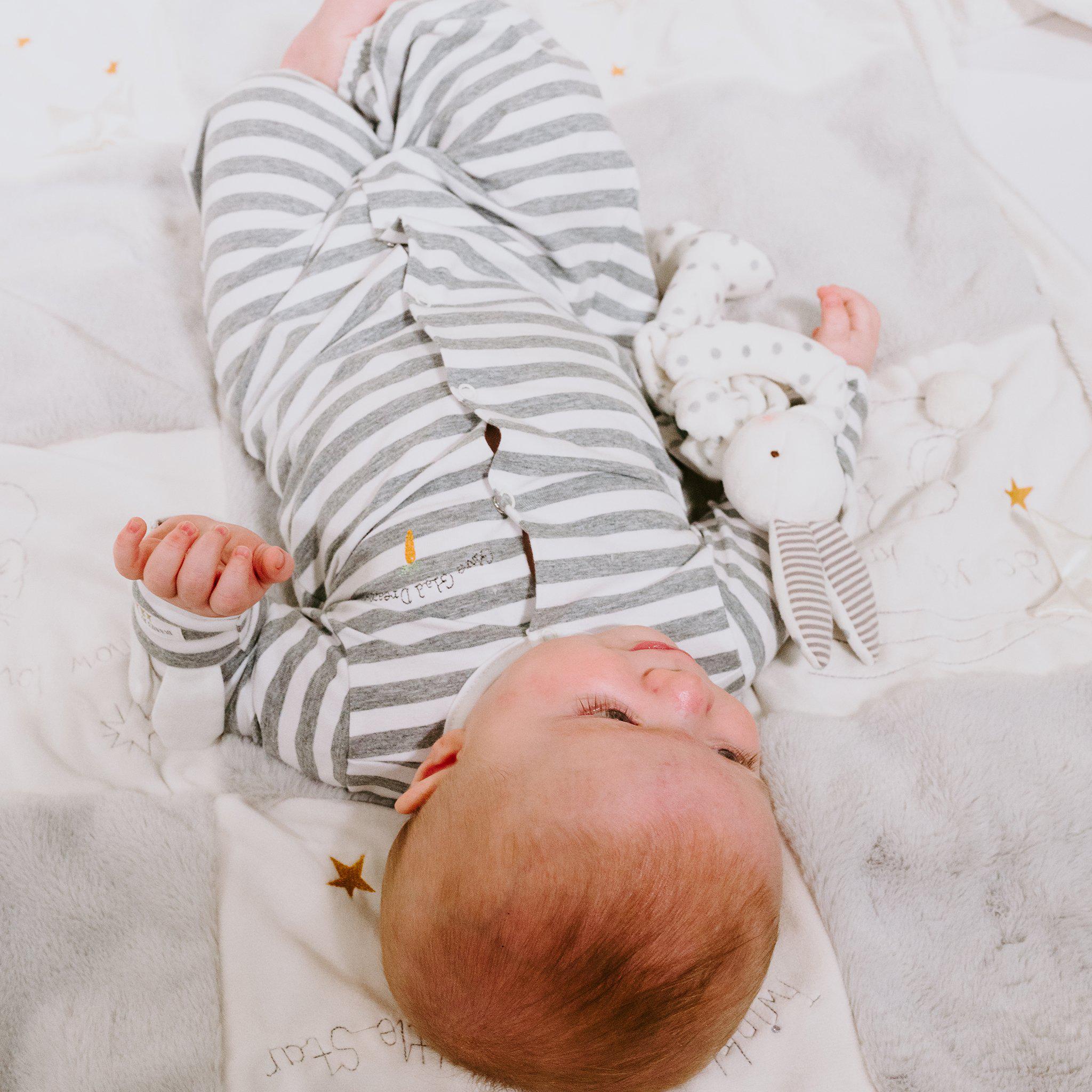 RETIRED - Bloom Convertible Newborn Gown、mySite、g9winljtr