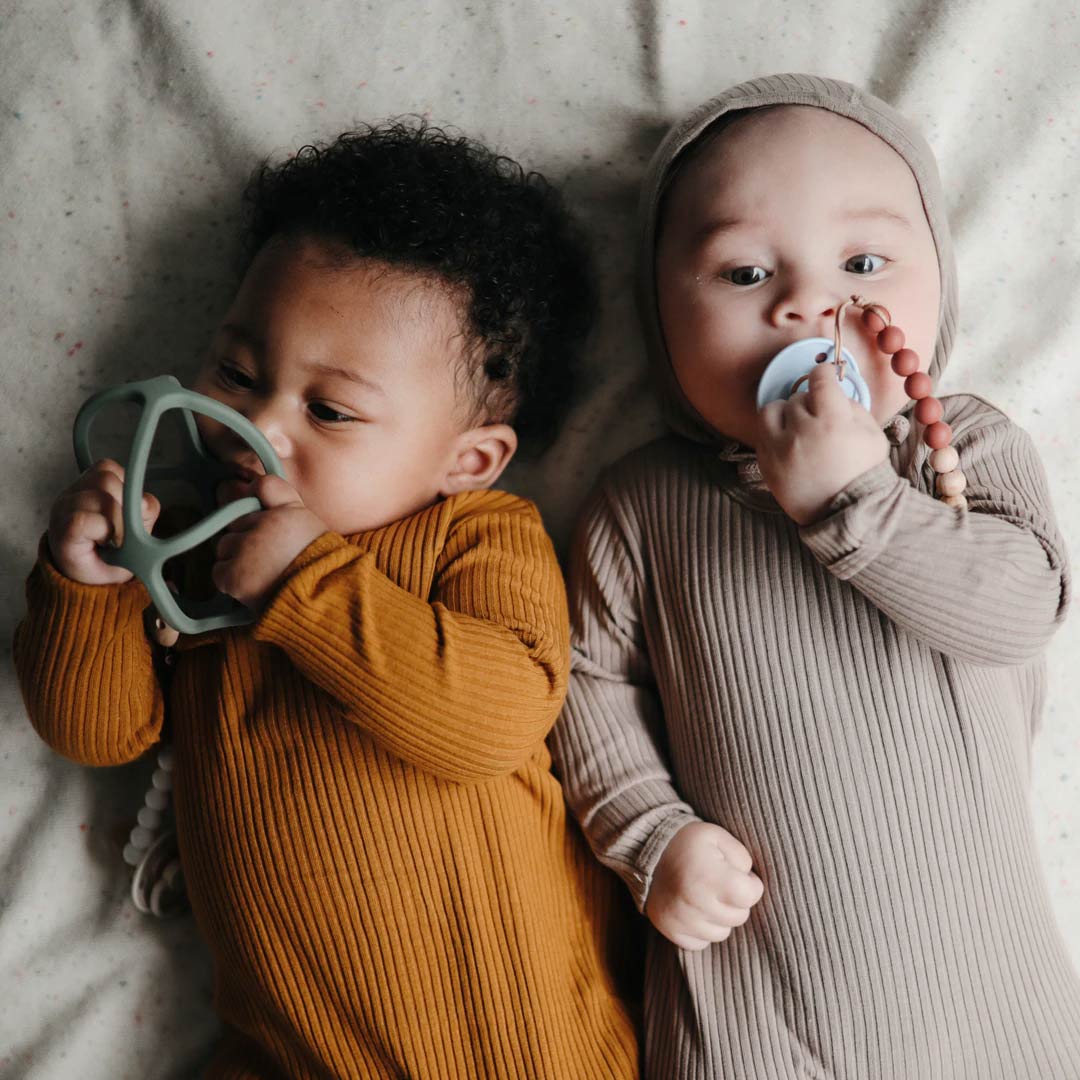  Mushie Teether Ball - Dried Thyme、mySite、merchandisen