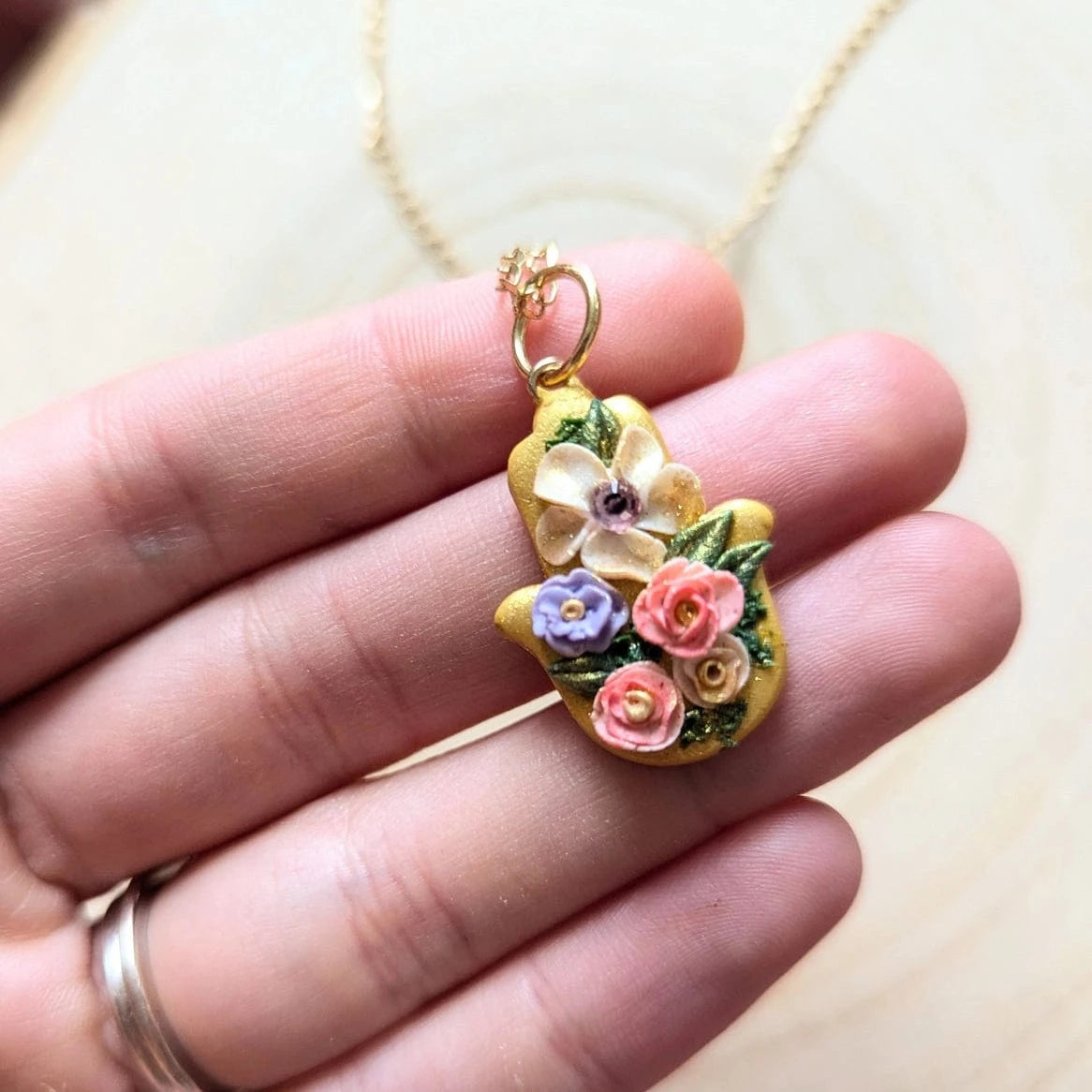 Nisan Floral Hamsa Necklace、mySite、topwebapps