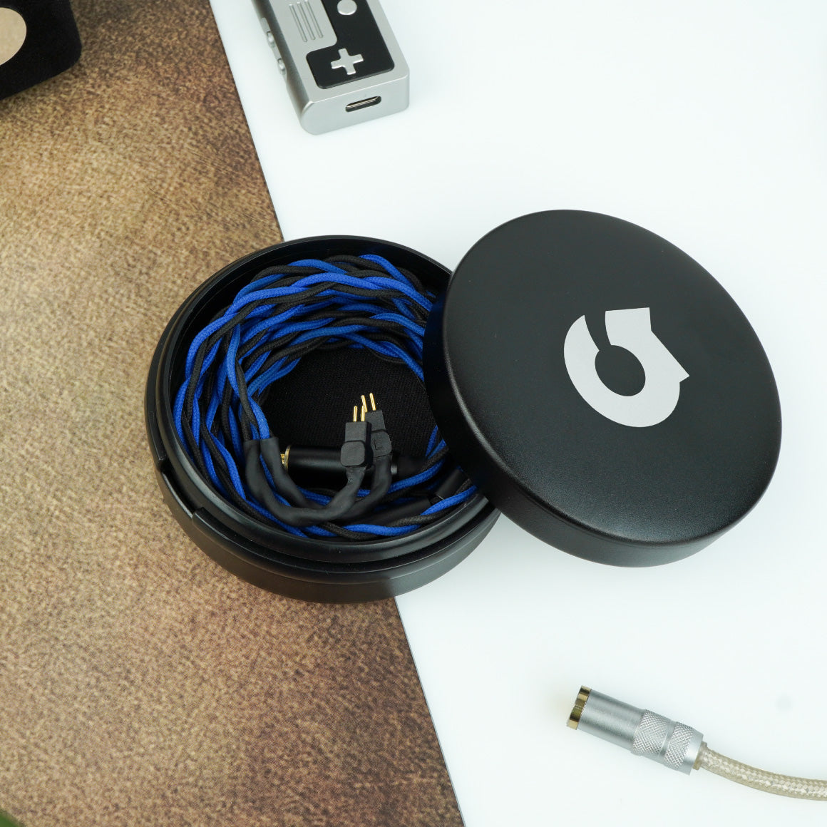  Headphone Zone - Fortress IEM Storage Case、mySite、merchandisen