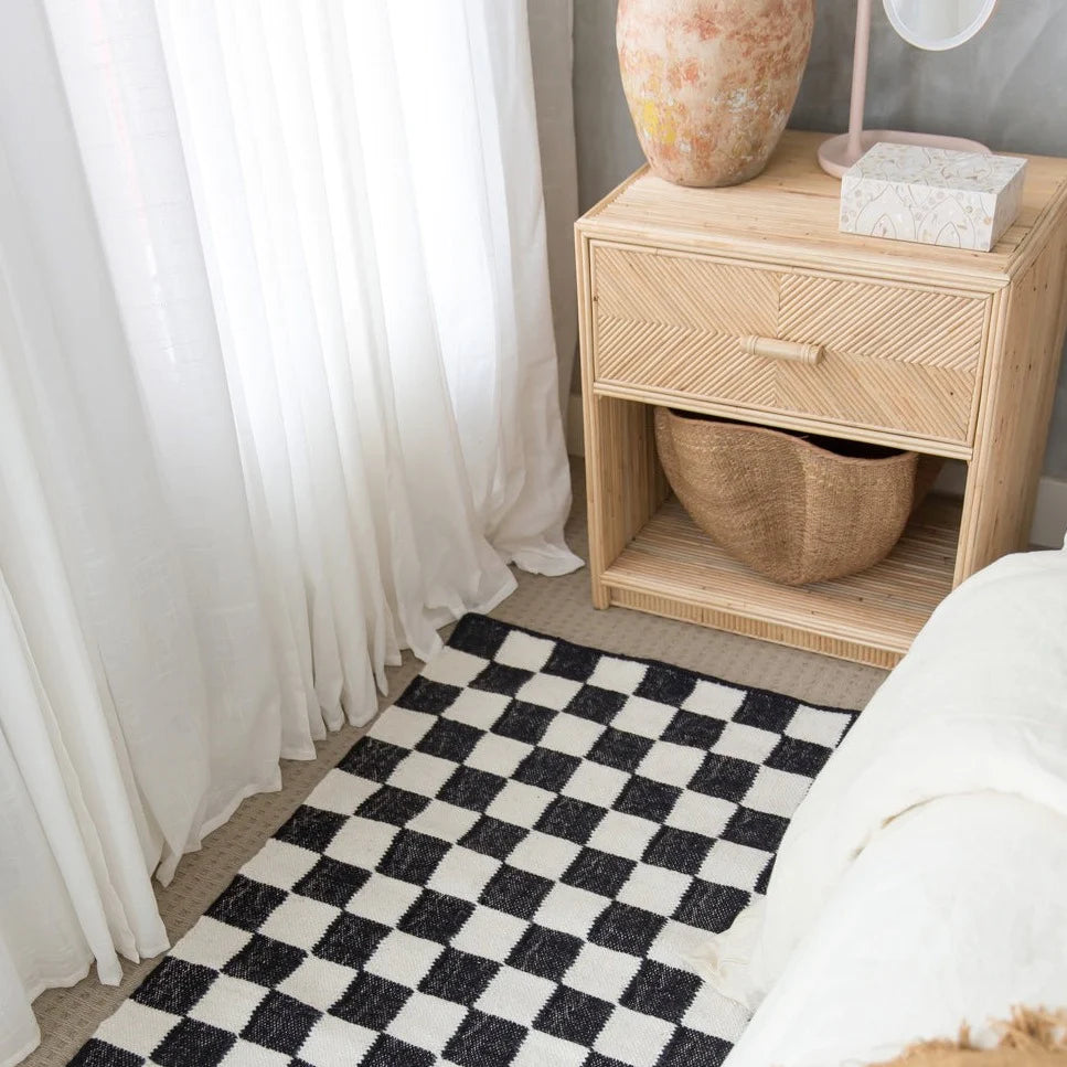 Checkered Black White Area Rug、mySite、gigharbornorthrealestate