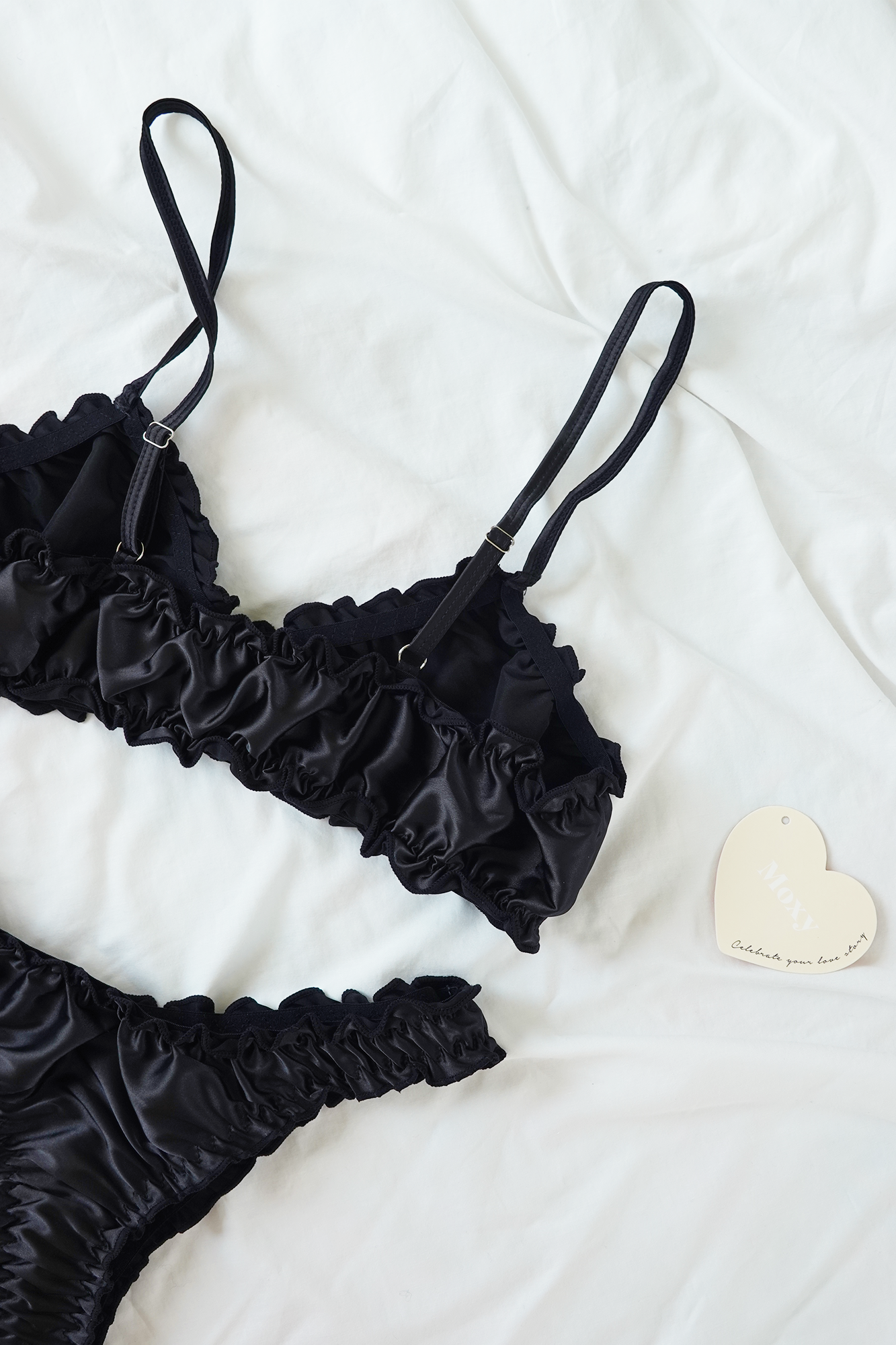 Black Silk Ruffled Bralette and Underwear Set、mySite、bengalsvssteelers