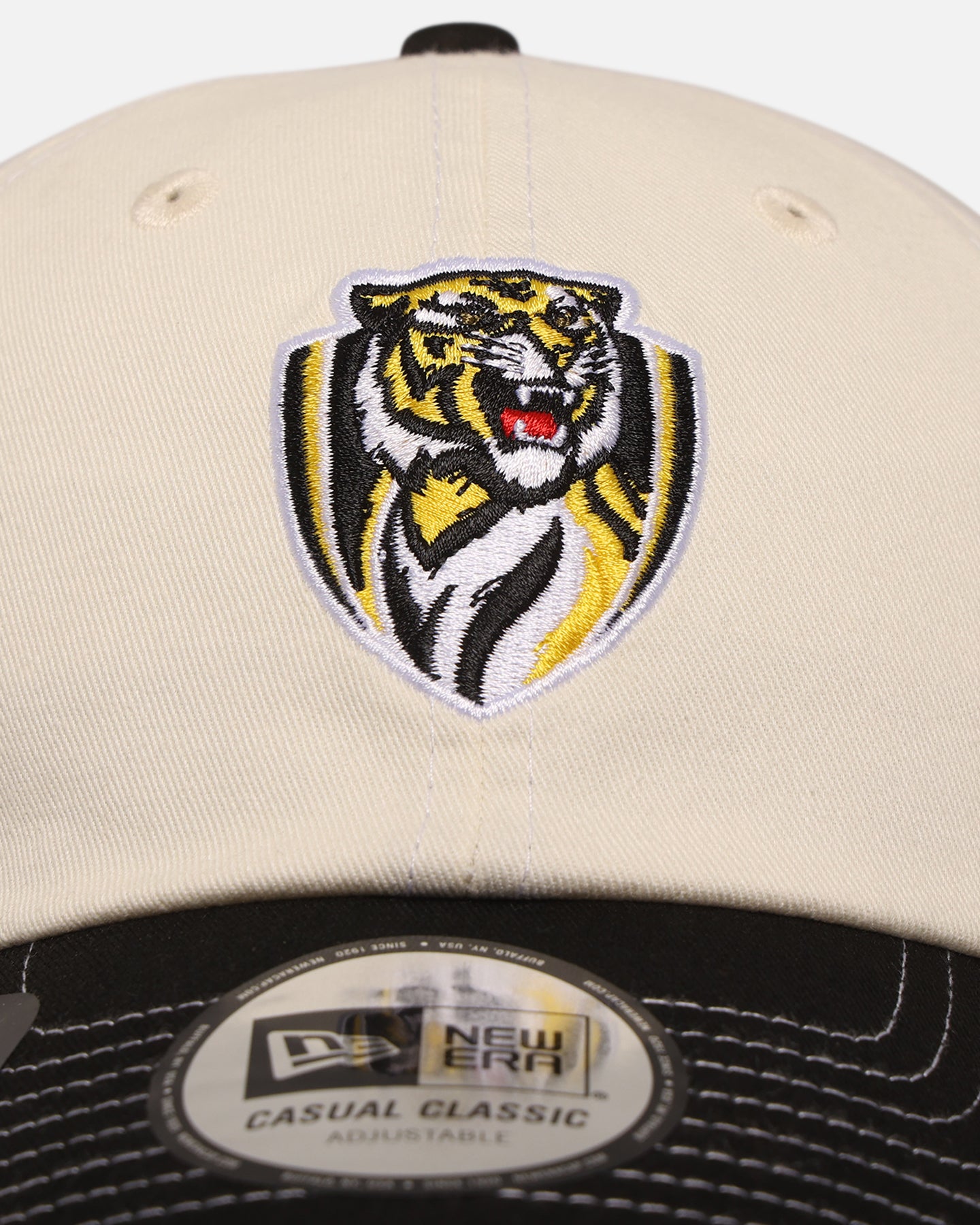 New Era Richmond Tigers 'AFL 2025 2 Tone' Casual Classic Strapback Chrome White、mySite、zt4zffjzw