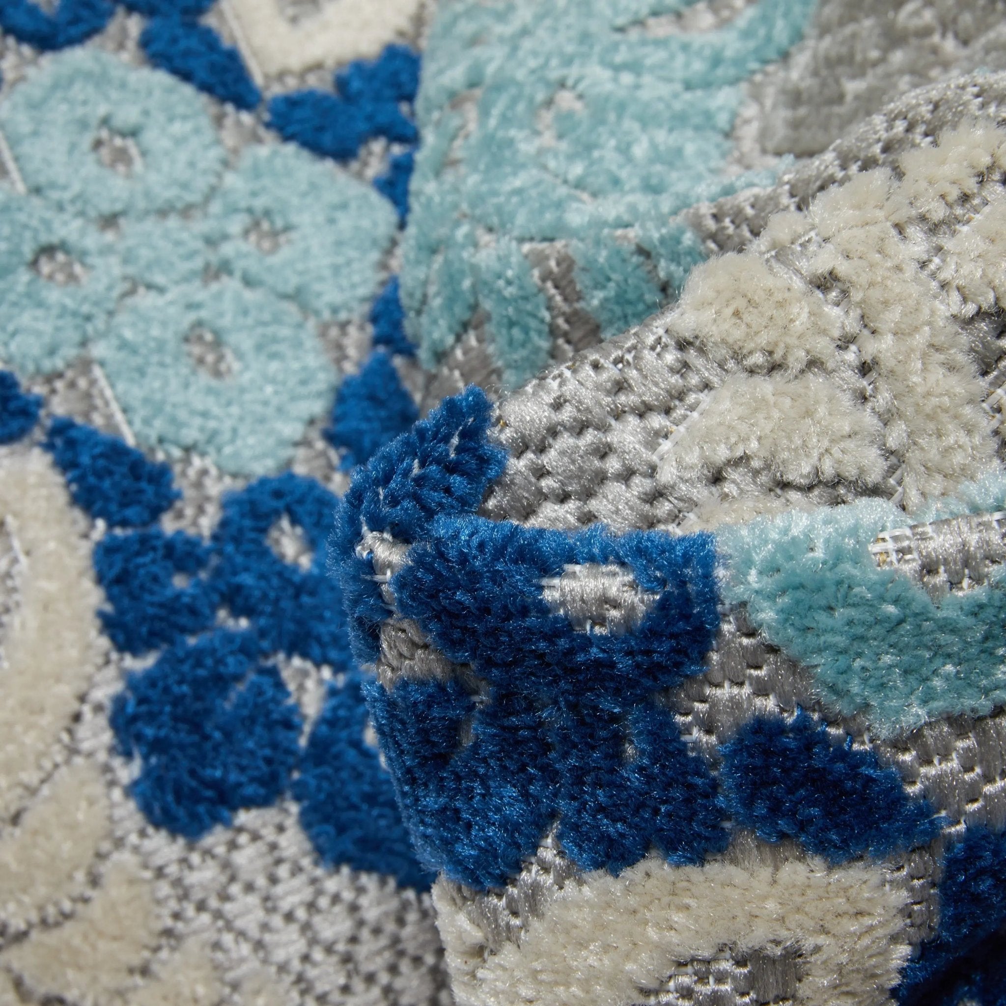 Loewy Modern Geometric Indoor/Outdoor Blue High-Low Rug、mySite、gigharbornorthrealestate