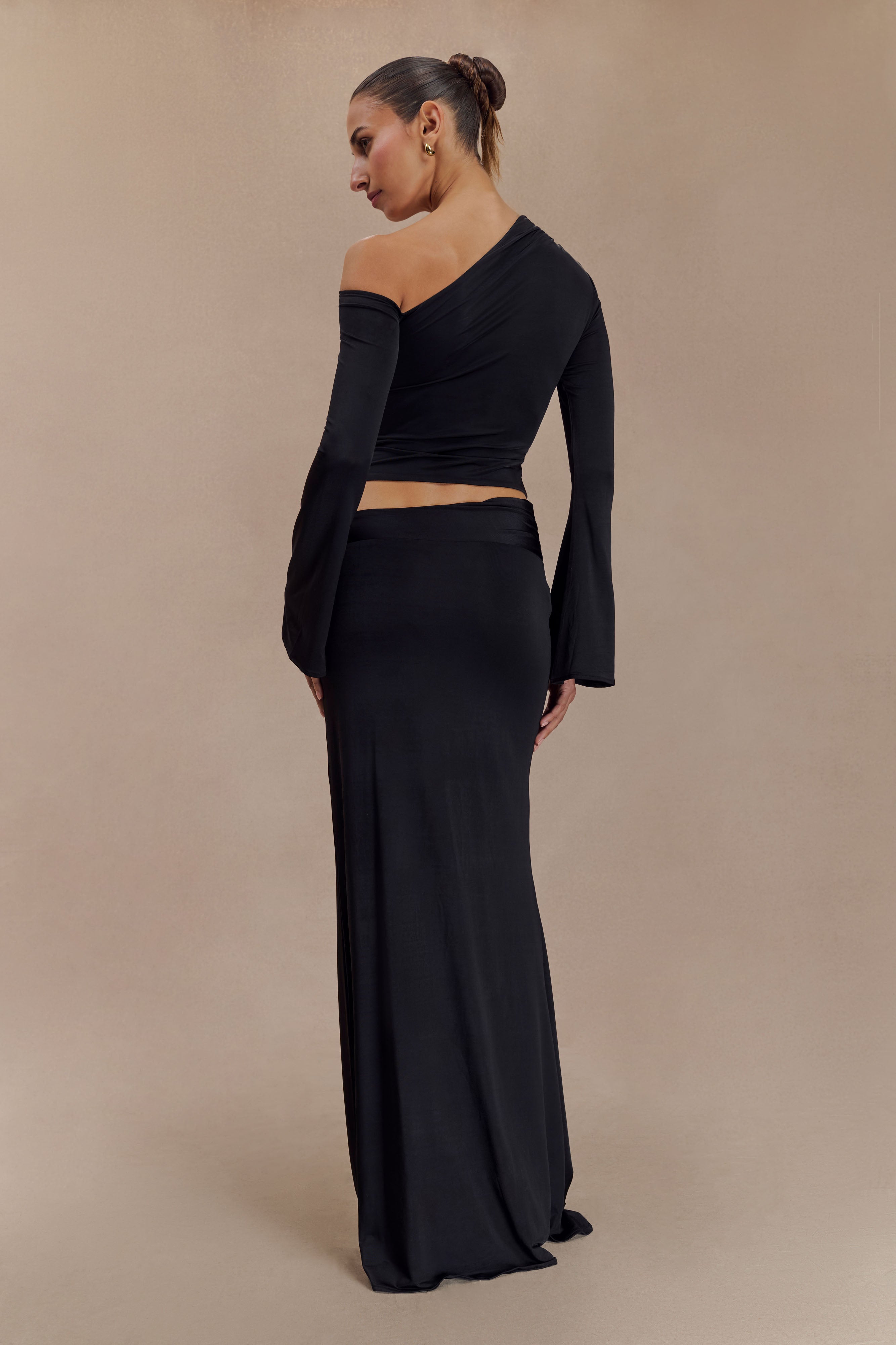 Ainsley Asymmetrical Maxi Skirt With Floral Hardware - Black、mySite、solidvoid