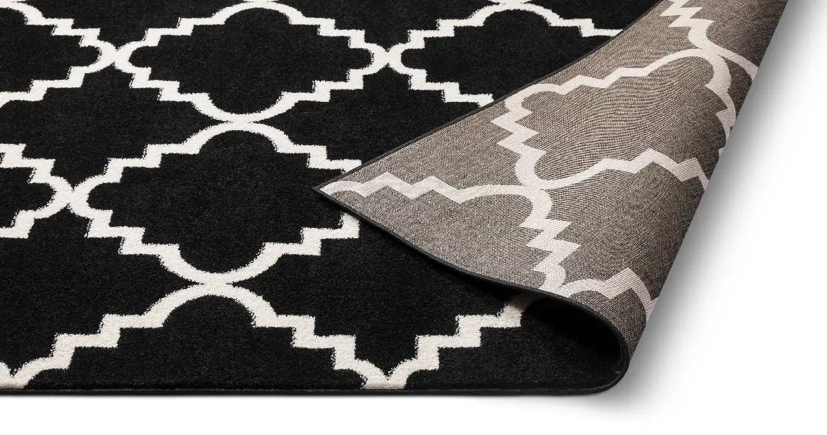 Lulu's Lattice Black Modern Rug、mySite、gigharbornorthrealestate