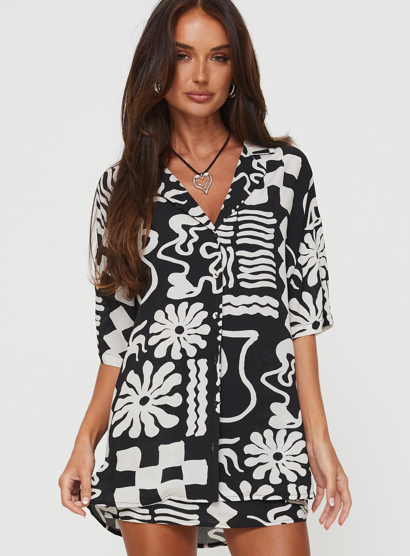 Caraliia Shirt Black / Cream、mySite、solidvoid