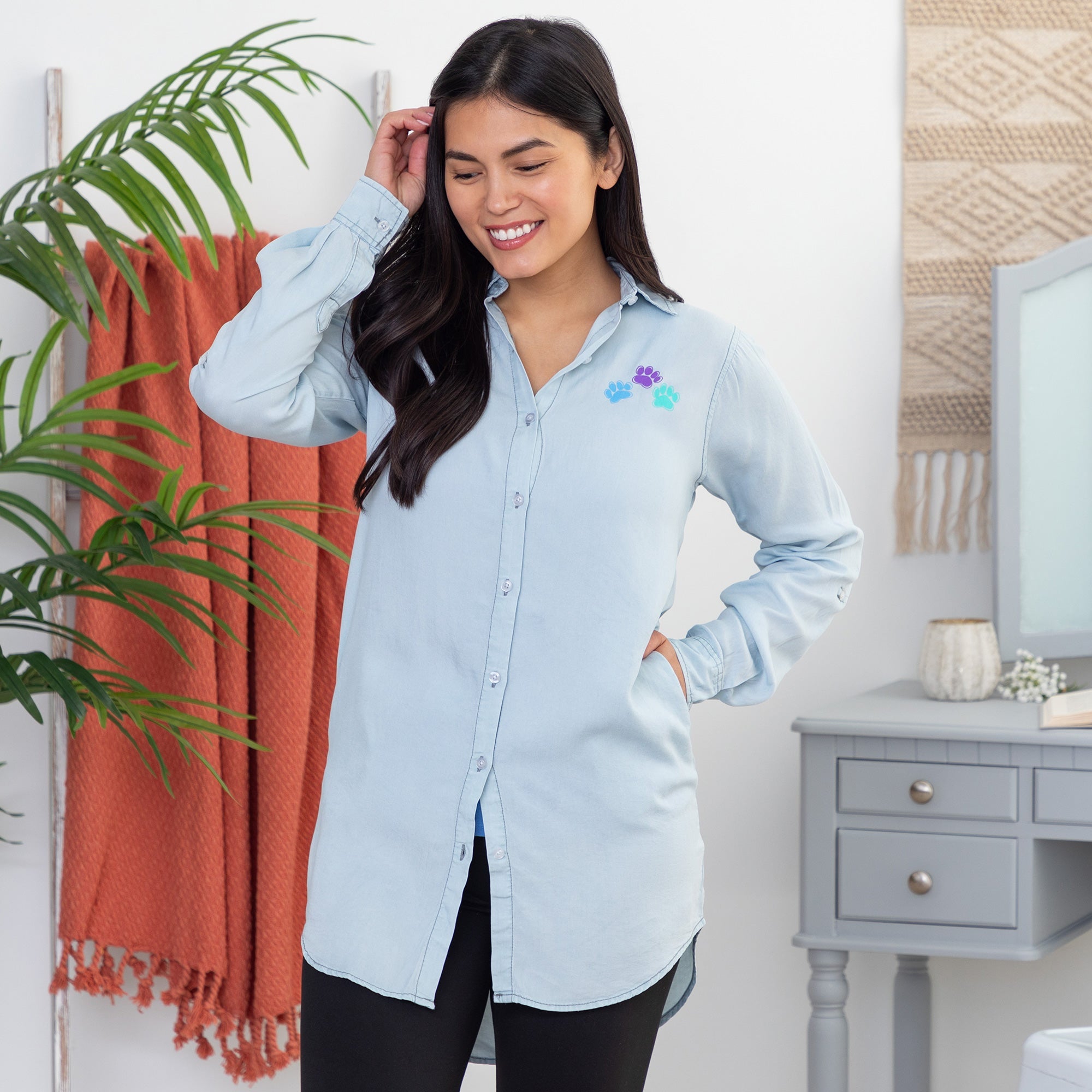 Paw Print Chambray Button Up Shirt、mySite、camillekostekn