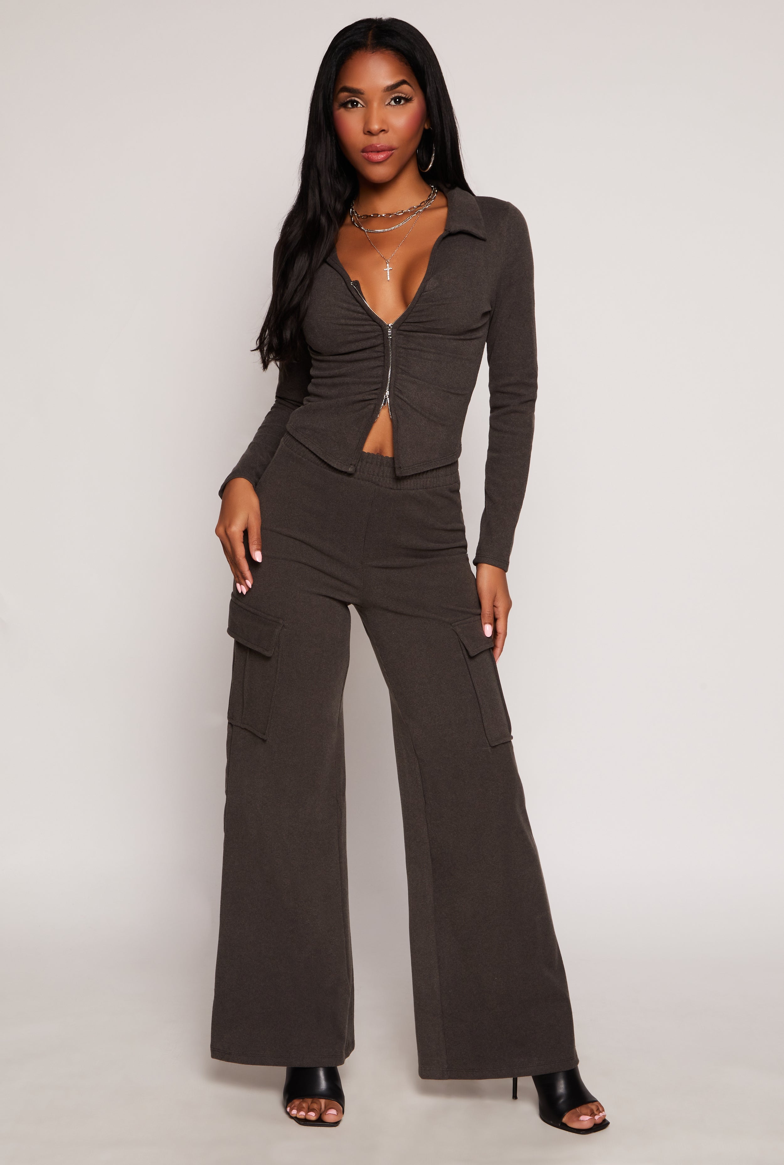 Iris Zip Front Collared Sweatshirt、mySite、camillekostekn