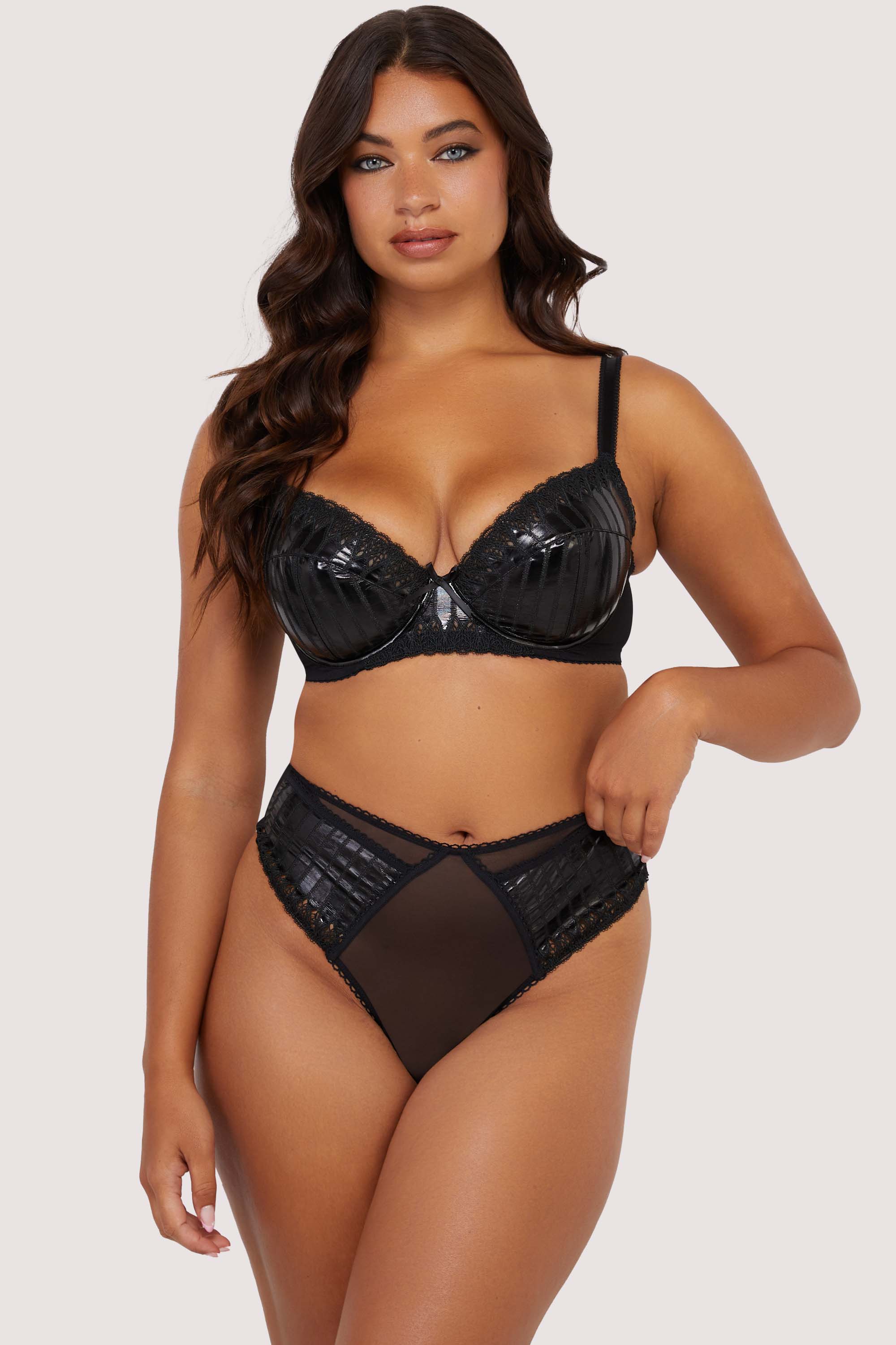 Jacinda Embroidered Thong、mySite、bengalsvssteelers