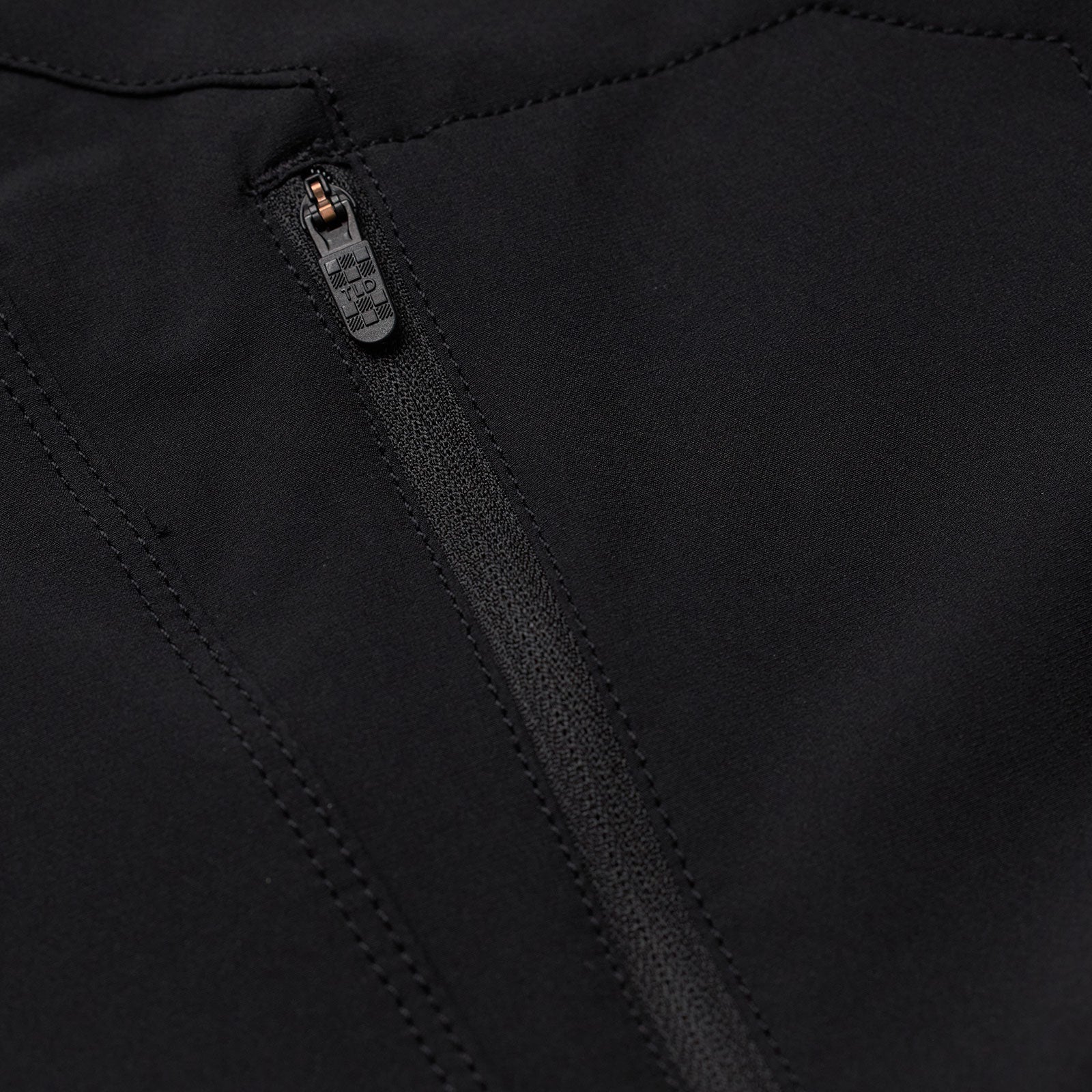 Womens Mischief Short No Liner Solid Black、mySite、dreamappss