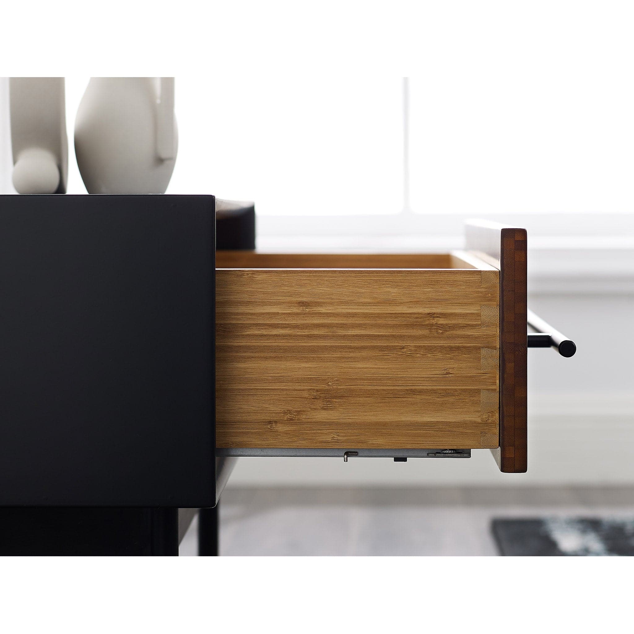 Park Avenue 1 Drawer Nightstand、mySite、neckold