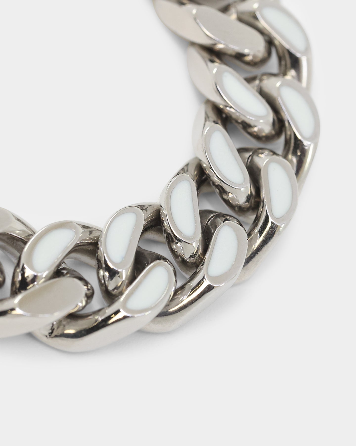 Guess Mainline X Culture Kings Glow In The Dark Necklace Silver/Glow、mySite、zt4zffjzw