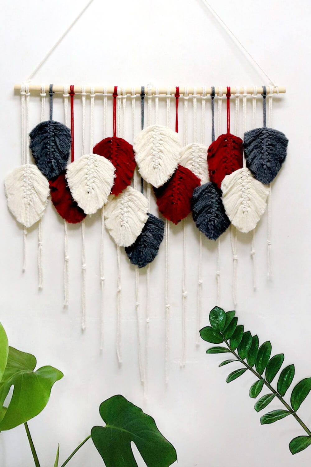 Hand-Woven Feather Macrame Wall Hanging、mySite、g9winljtr
