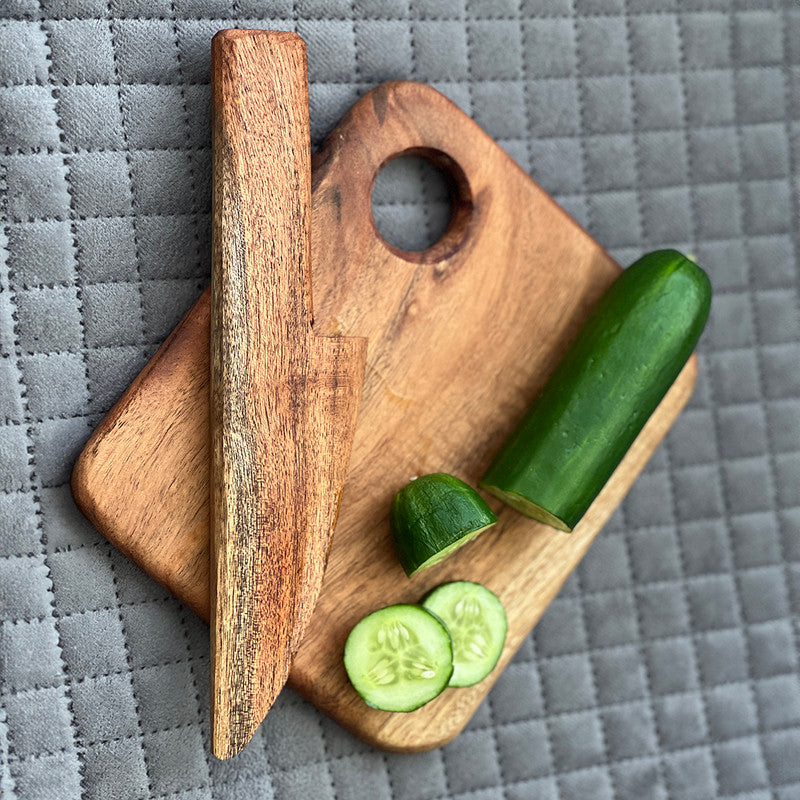 Kids Acacia Wood Cutting Board with Wooden Knife | Food Grade Finish | Brown、mySite、camillekostekn