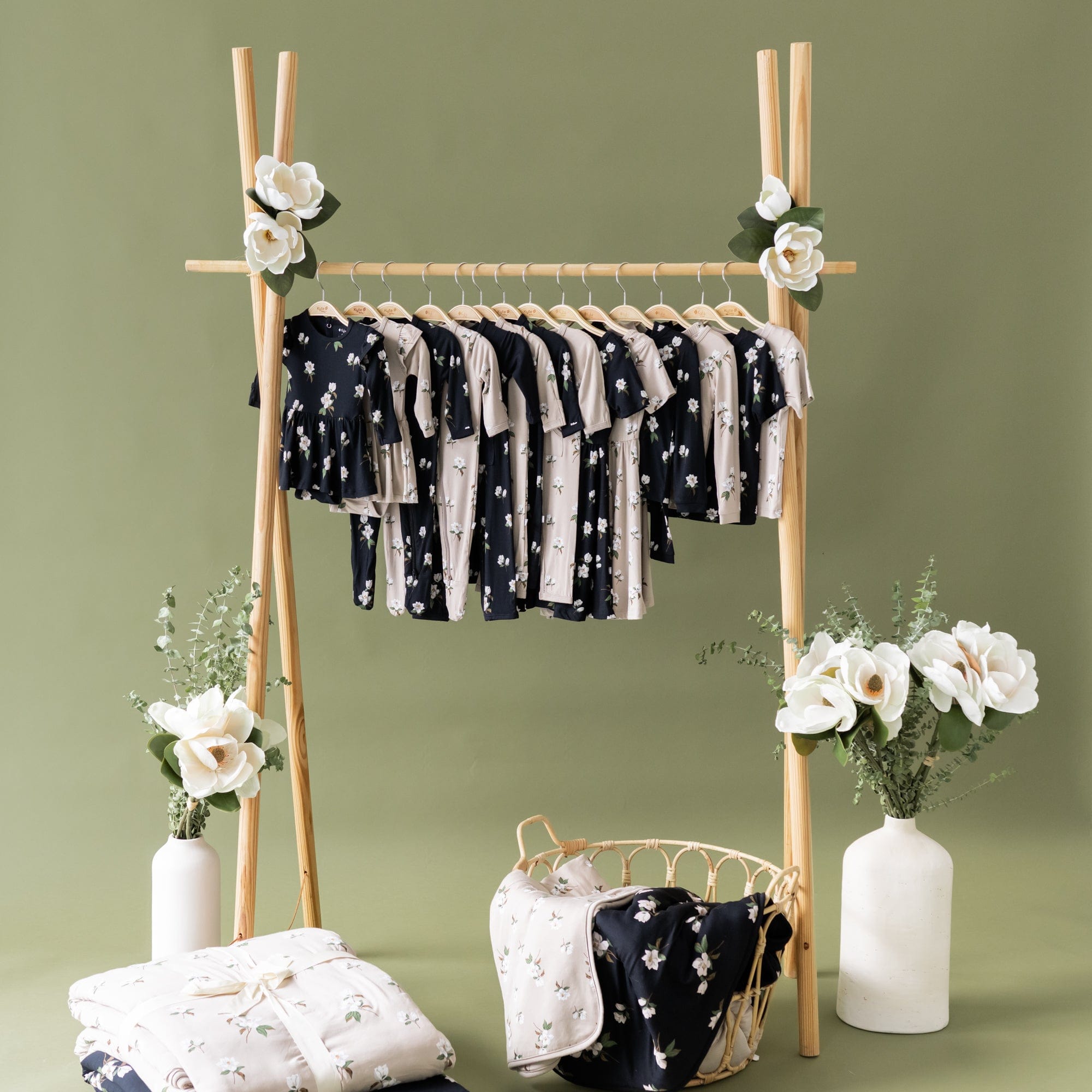  Toddler Blanket in Small Midnight Magnolia 1.0、mySite、layawaytickets