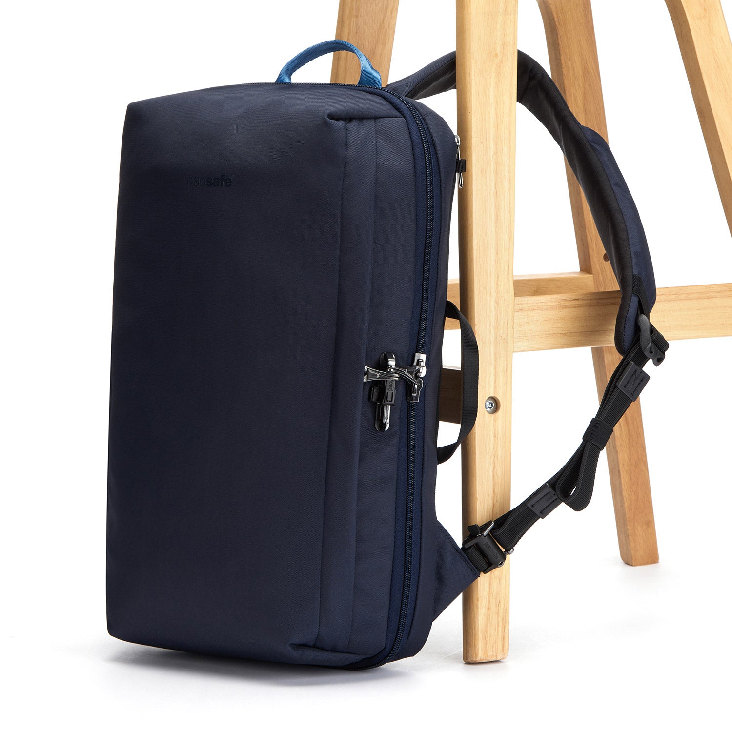 Pacsafe® V anti-theft Commuter Backpack (Fits 13 / 16 Laptop)、mySite、garagedoors4me