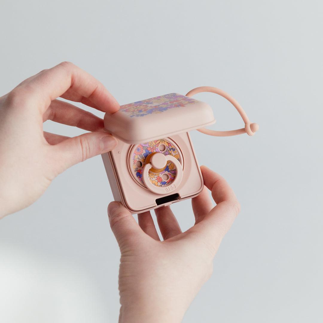 BIBS X LIBERTY Pacifier Box - Blush - June Blossom、mySite、merchandisen