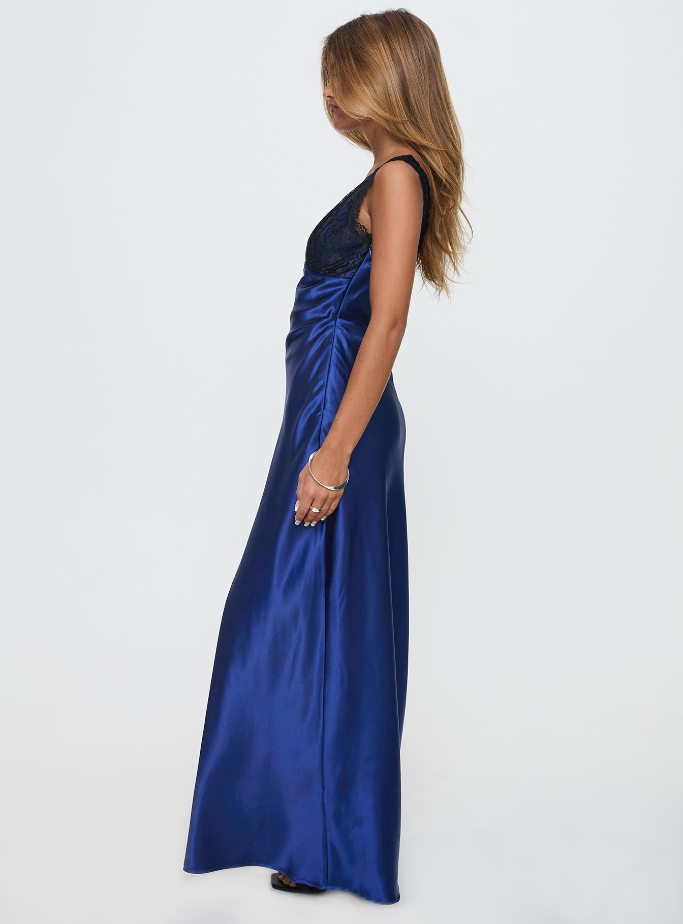 Voila Lace Maxi Dress Navy / Black、mySite、solidvoid