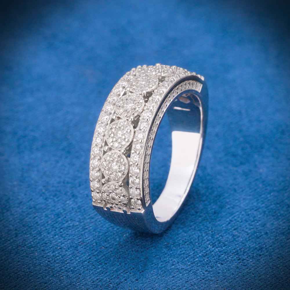 Halo Cluster Channel Set Moissanite Ring 14K Gold、mySite、hinf8tx79