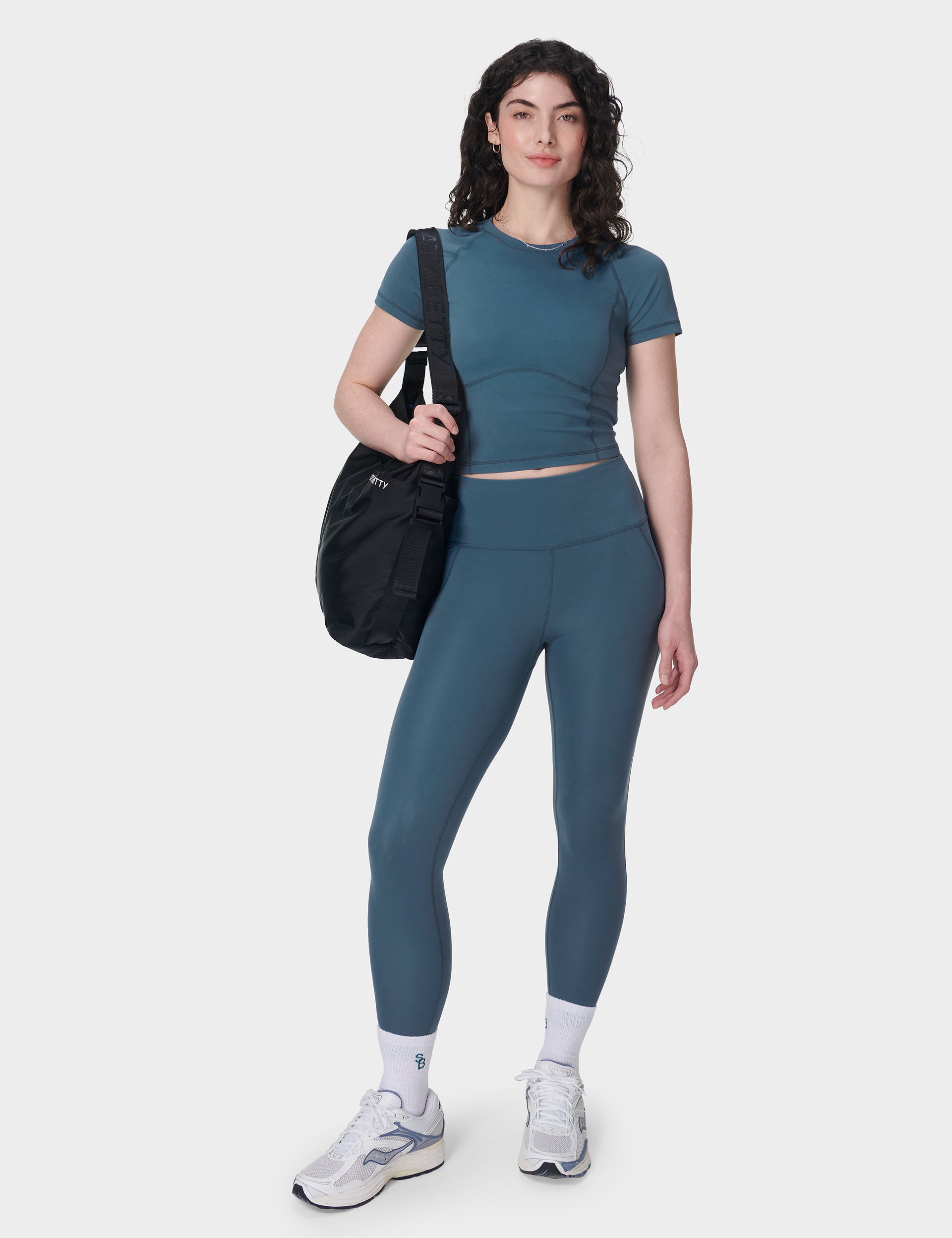 {product_title} - {shop_name}