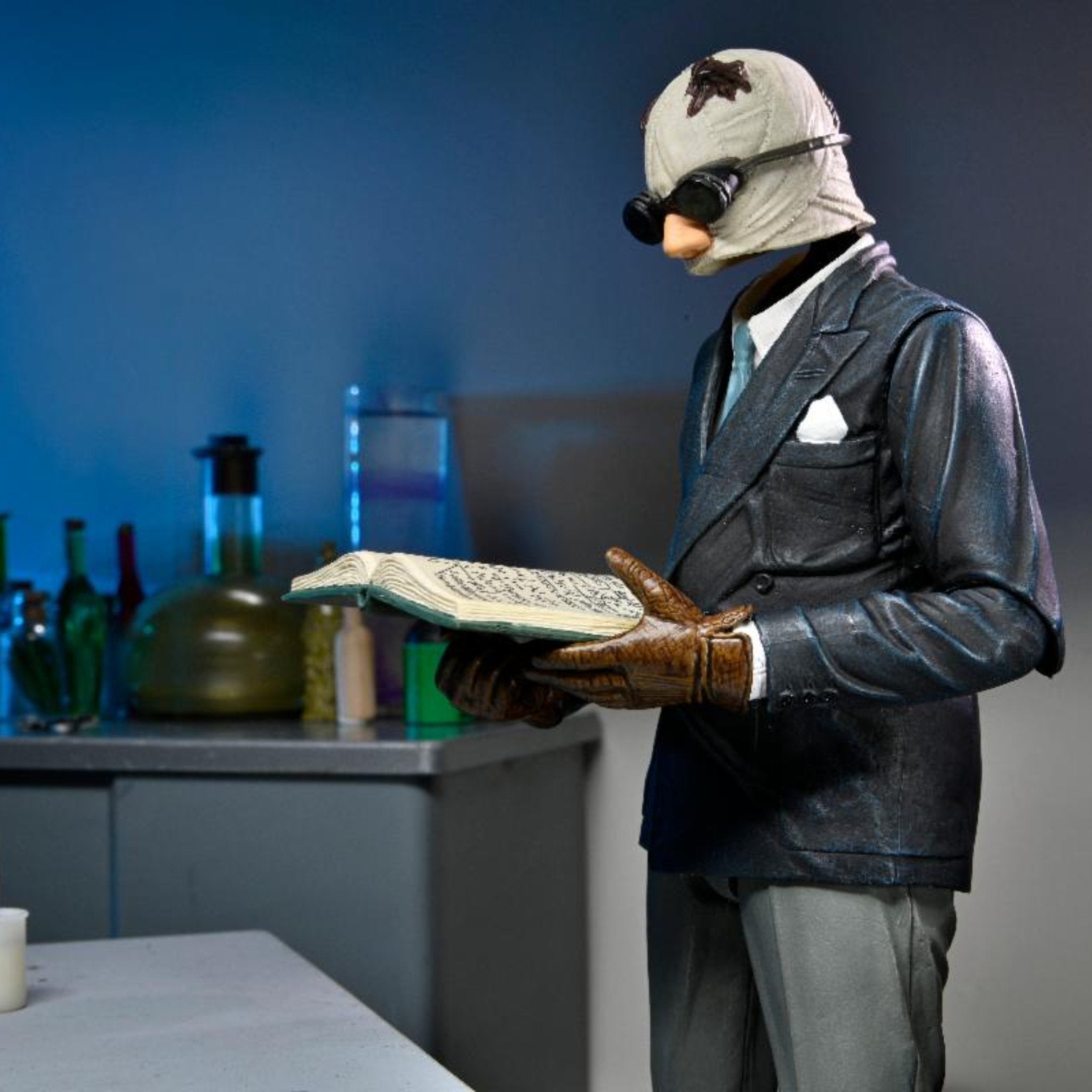 NECA Universal Monsters Ultimate Invisible Man、mySite、hgirdovlk