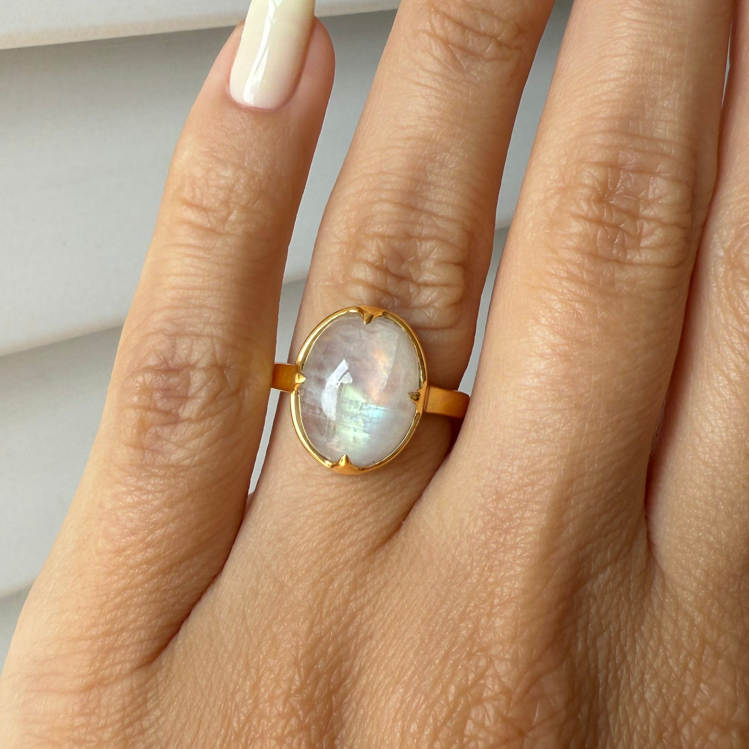 Moonstone Cabochon Ring - Aura、mySite、hinf8tx79