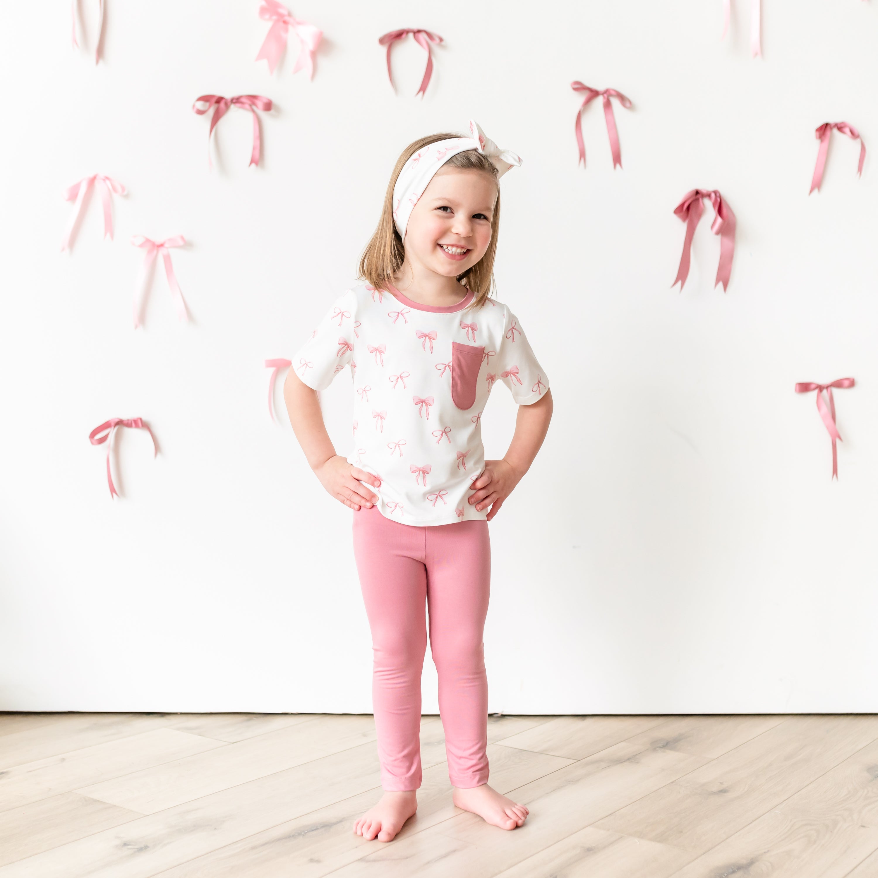  Toddler Crew Neck Tee in Bow、mySite、layawaytickets