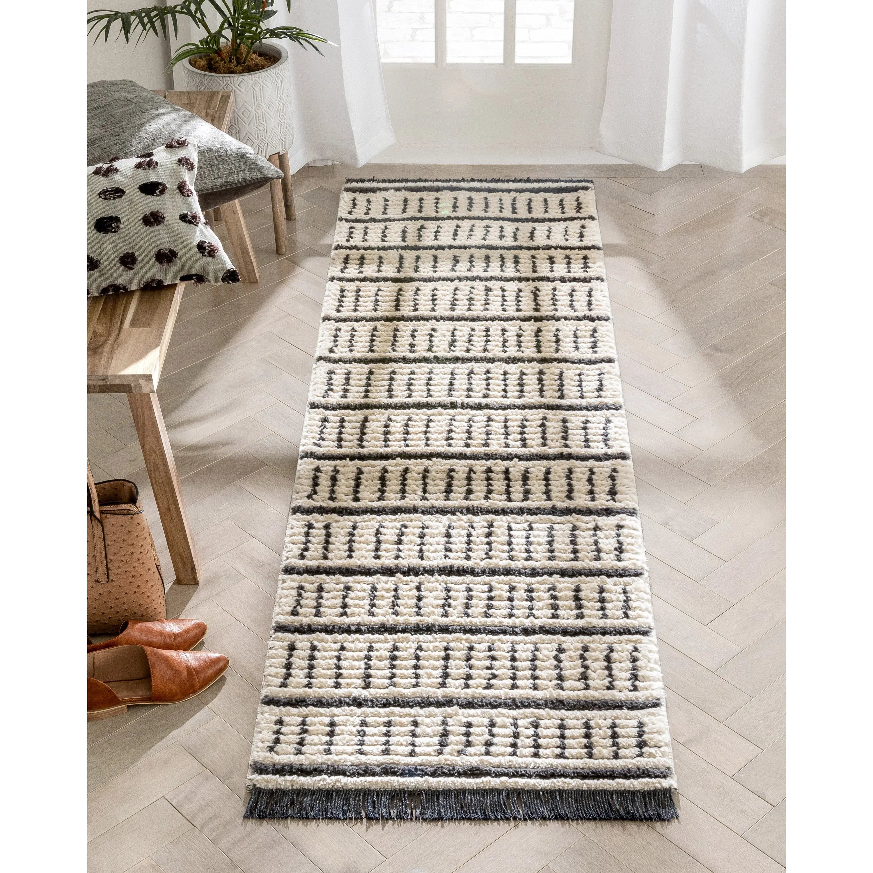 Viho Tribal Geometric Stripes Ivory High-Low Textured Pile Rug、mySite、gigharbornorthrealestate