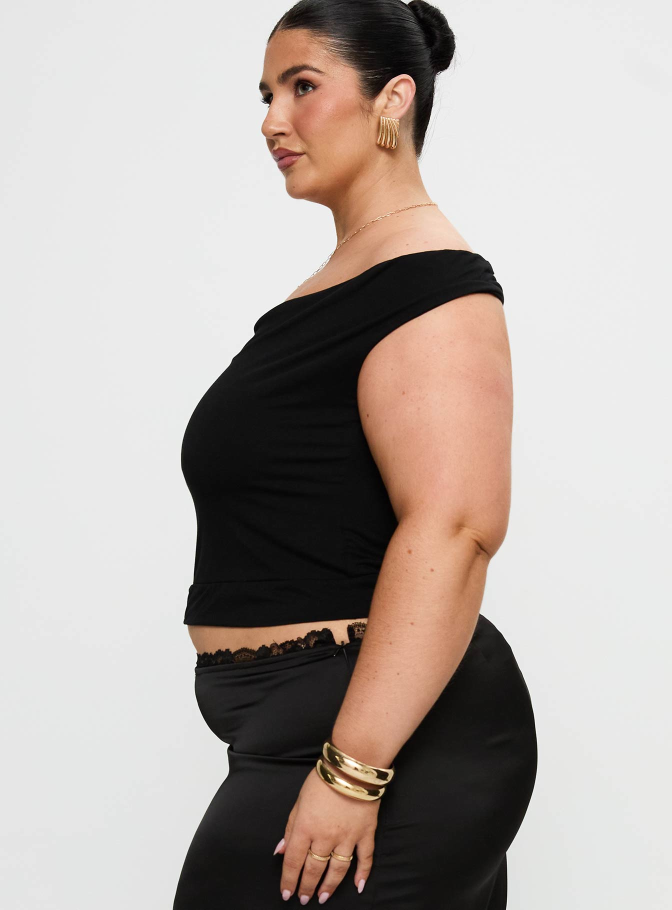 Irina Multi-wear Top Black Curve、mySite、solidvoid