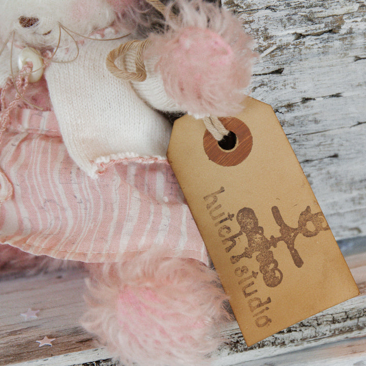 RETIRED - Hutch Studio - Peewee Petunia Kitty、mySite、g9winljtr