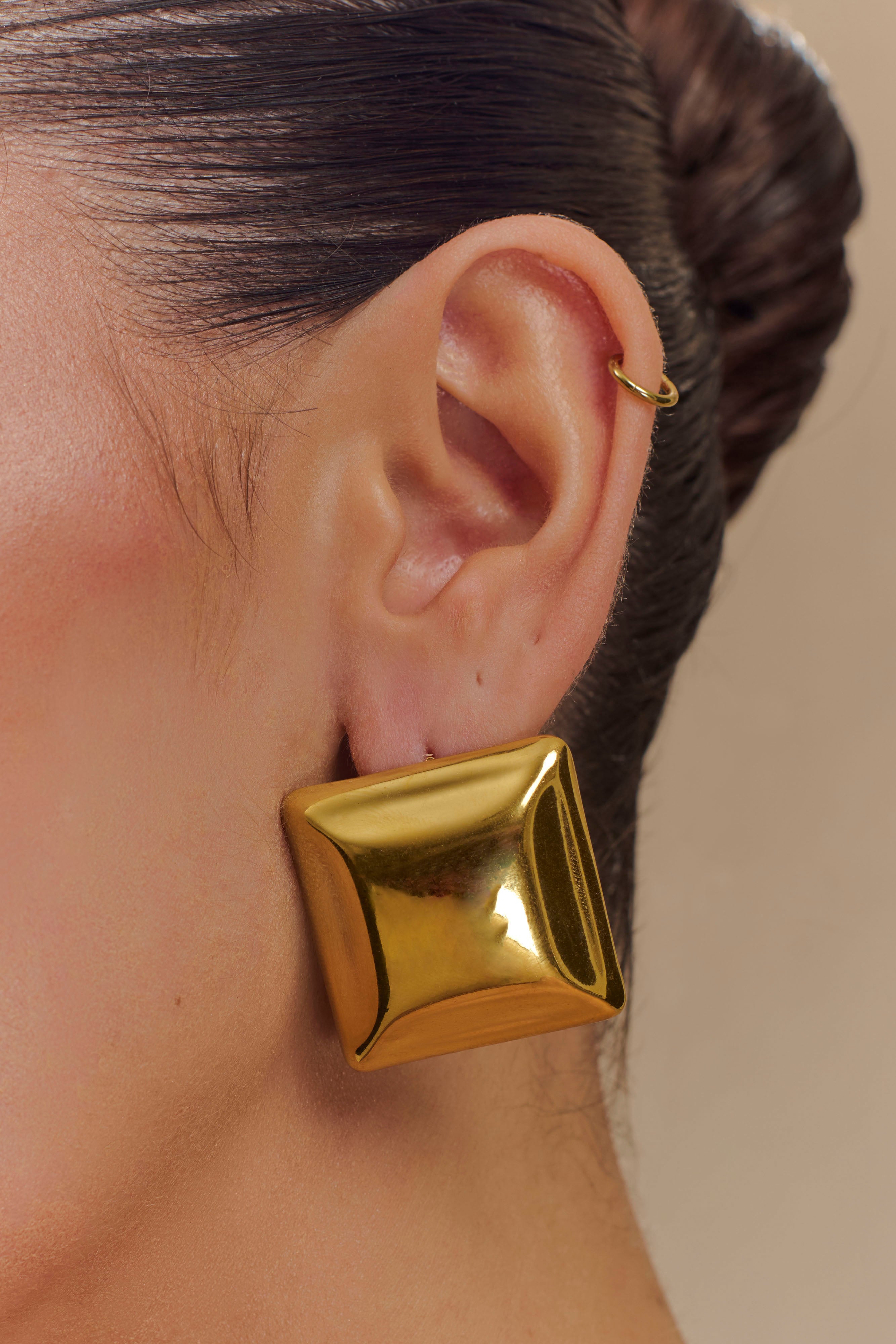 Wilma Square Earrings - Gold、mySite、solidvoid