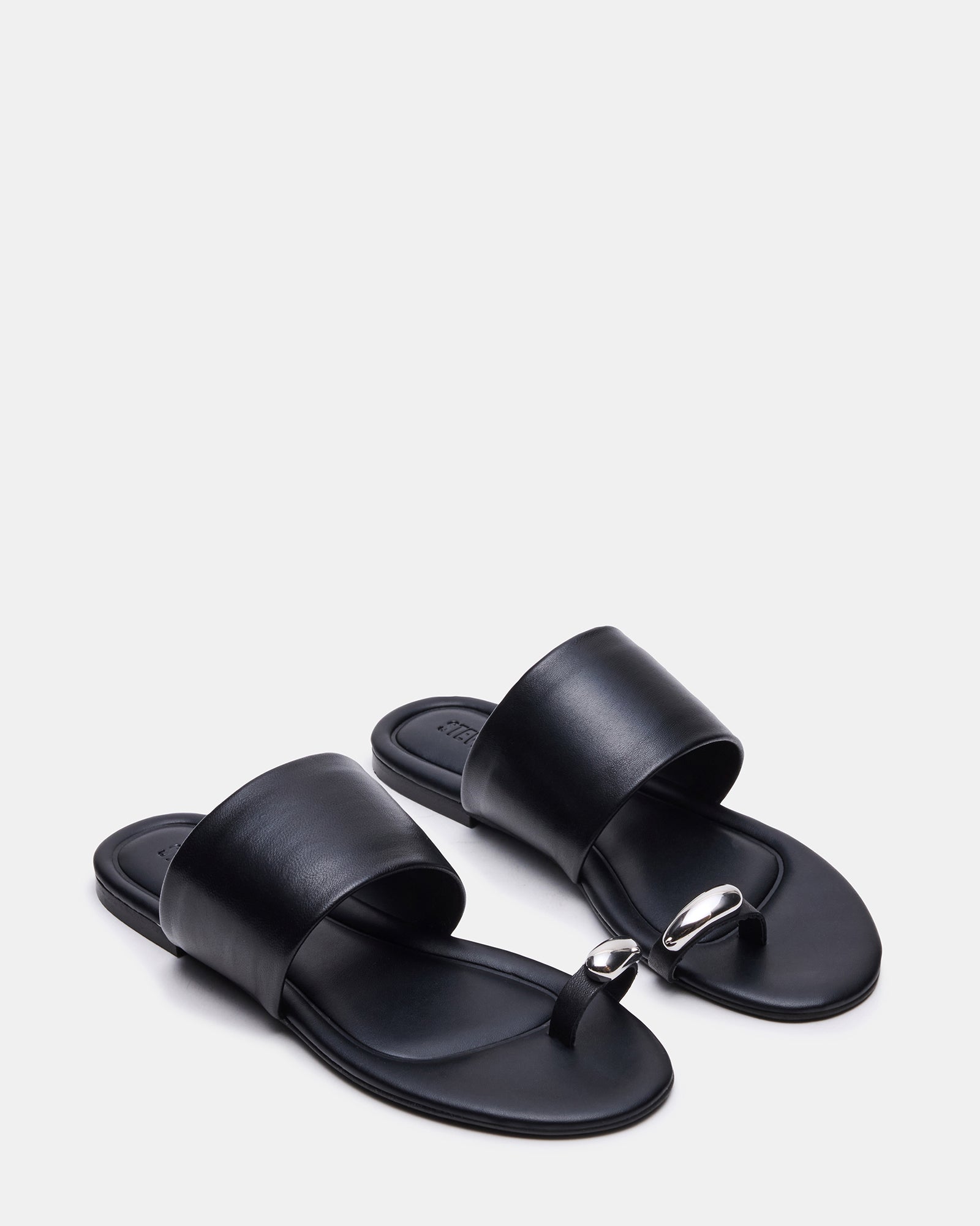 DECADENT BLACK LEATHER、mySite、gtrtttuynbv