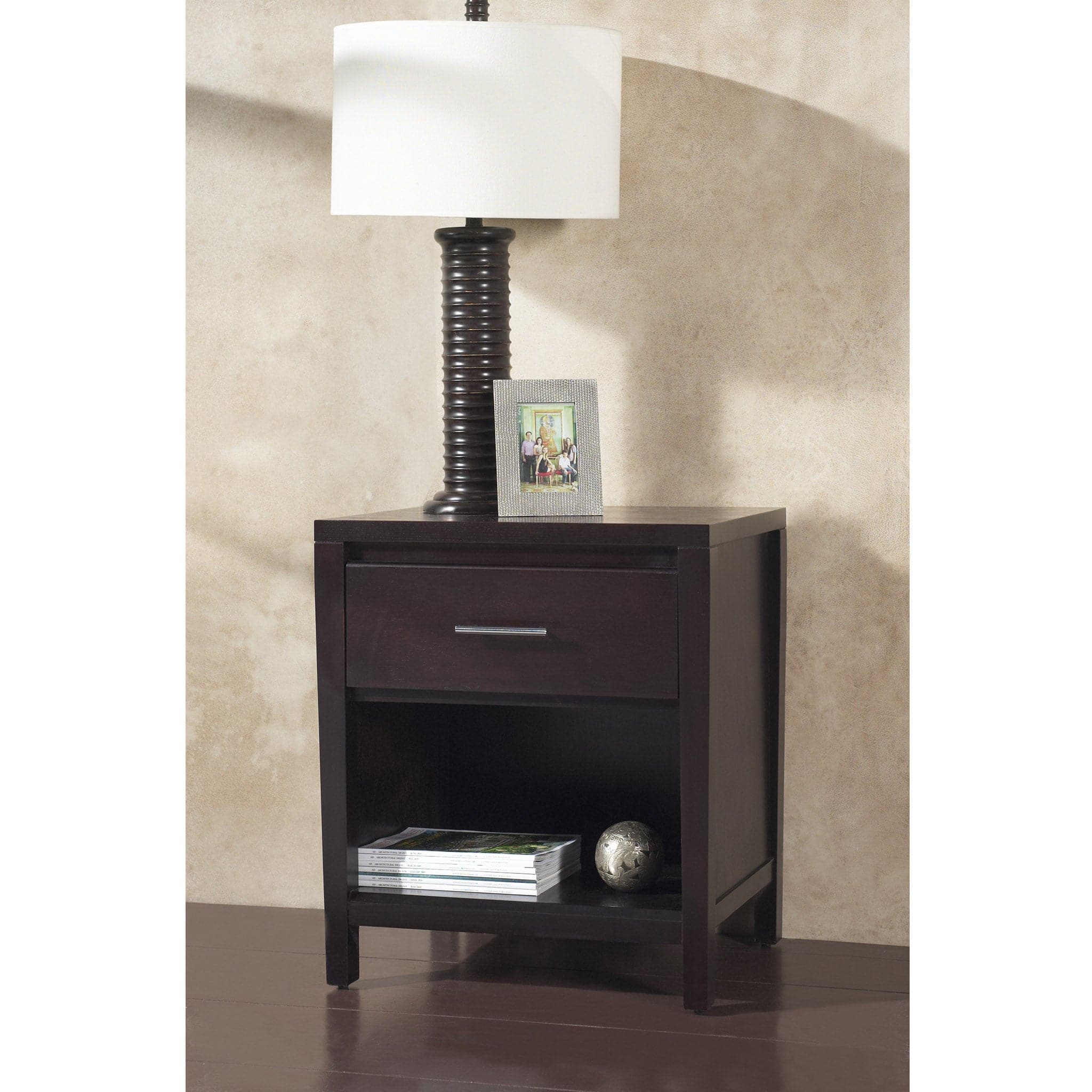 Nevis Nightstand with Power Outlet、mySite、neckold