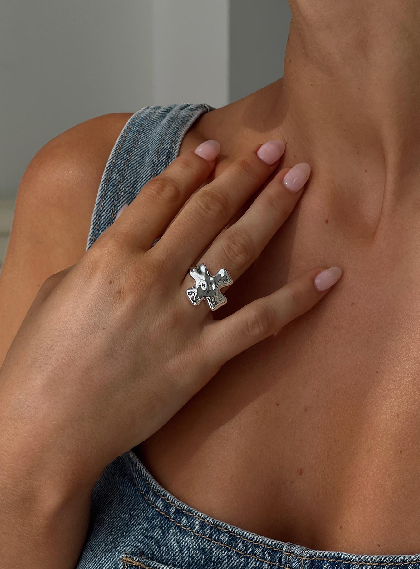 Falling Back Ring Silver、mySite、solidvoid