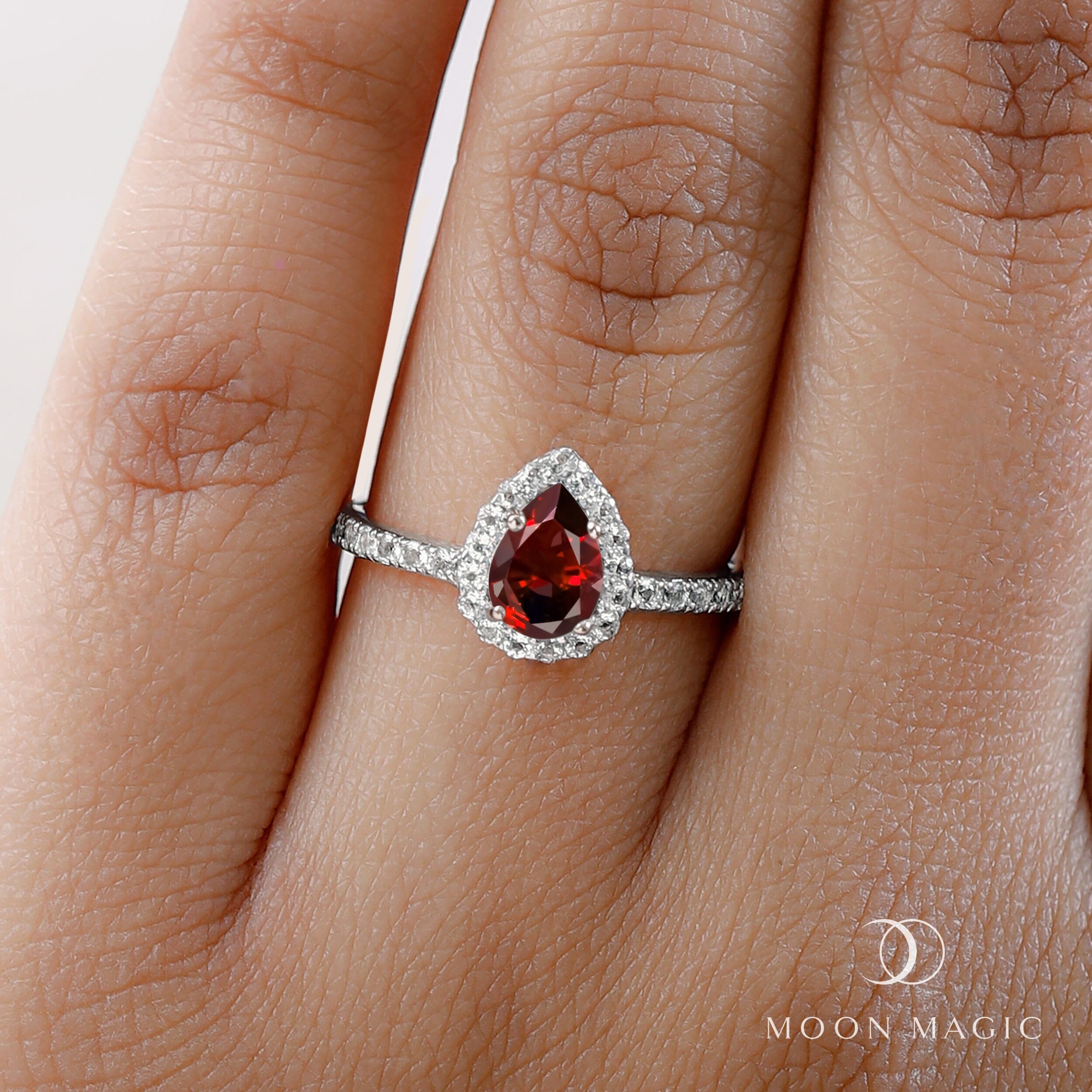 Garnet Diamond Ring - Tear of Joy、mySite、hinf8tx79