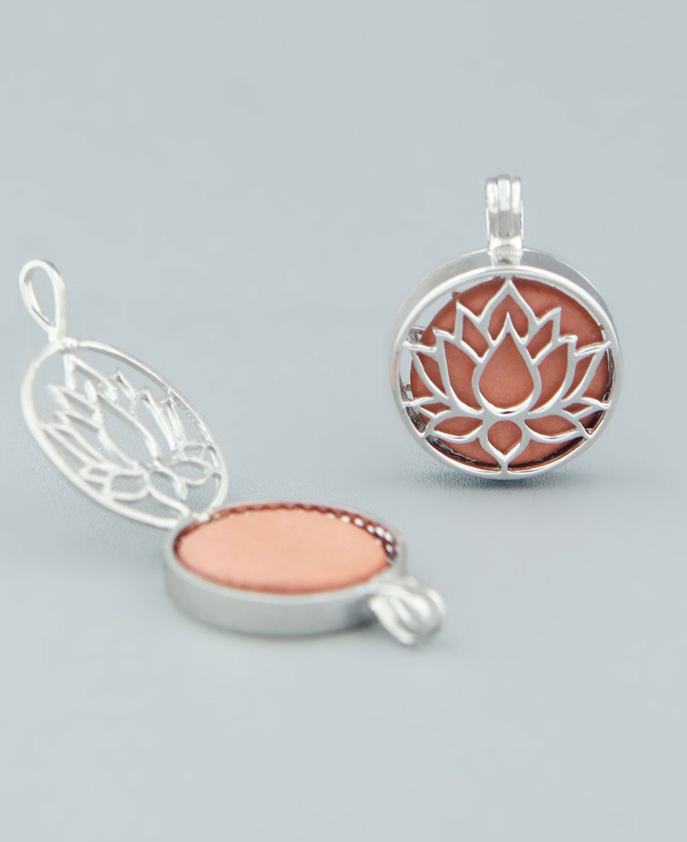 Blooming Lotus Locket Pendant, Sterling Silver、mySite、topwebapps