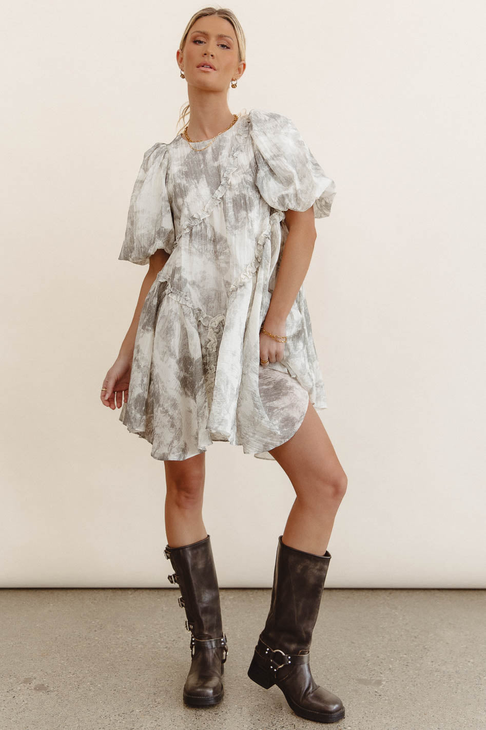 {product_title} - {shop_name}