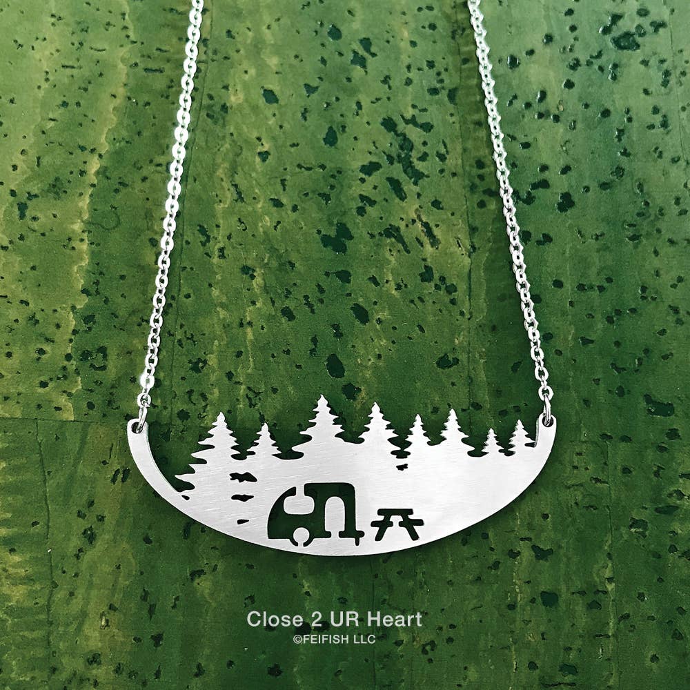 Happy Camper Necklace、mySite、g9winljtr