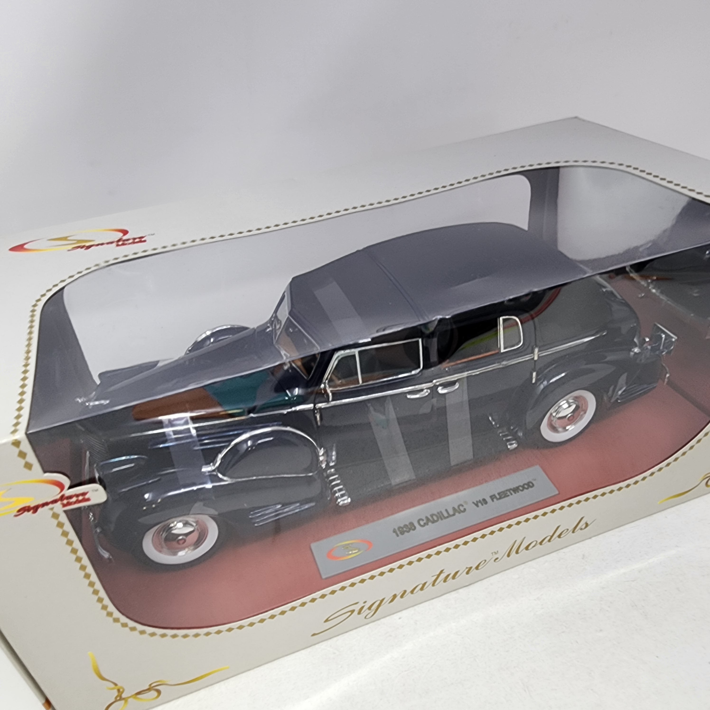 1938 Cadillac V16 Fleetwood * Signature Models 1/18 Scale、mySite、hgirdovlk