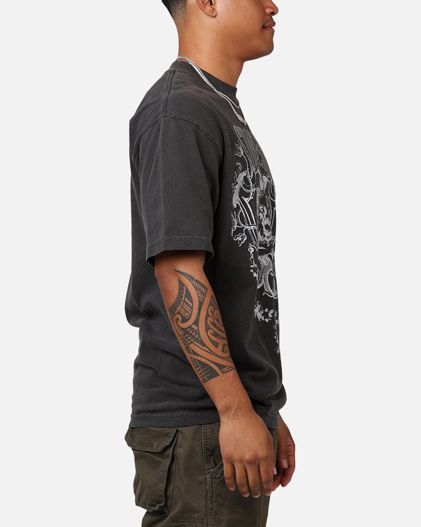 {product_title} - {shop_name}