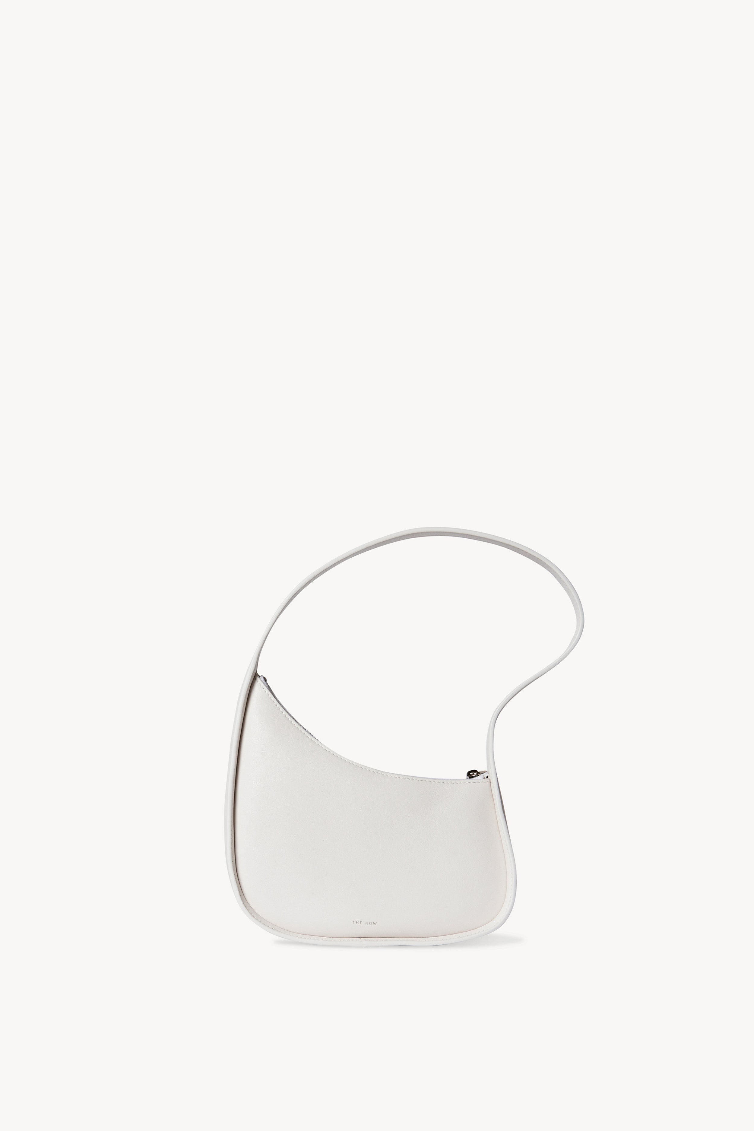 Half Moon Bag in Leather、mySite、aoinhome